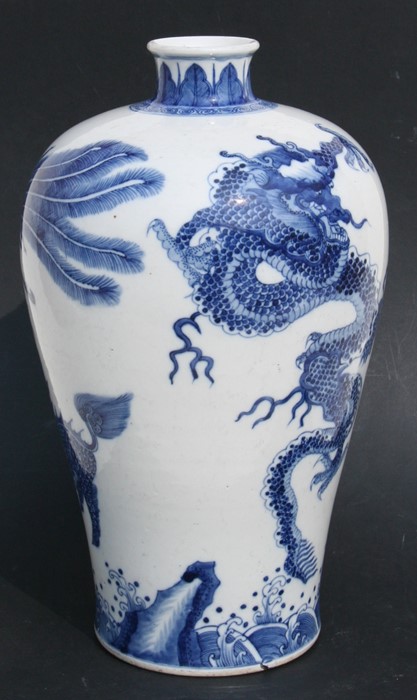 A 19th century Chinese blue & white Meiping vase decorated with a large dragon and mythical - Image 6 of 7