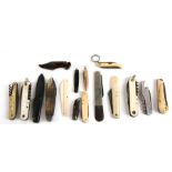 A group of sixteen penknives, to include a Swiss Army knife, a tortoiseshell shoe form knife and