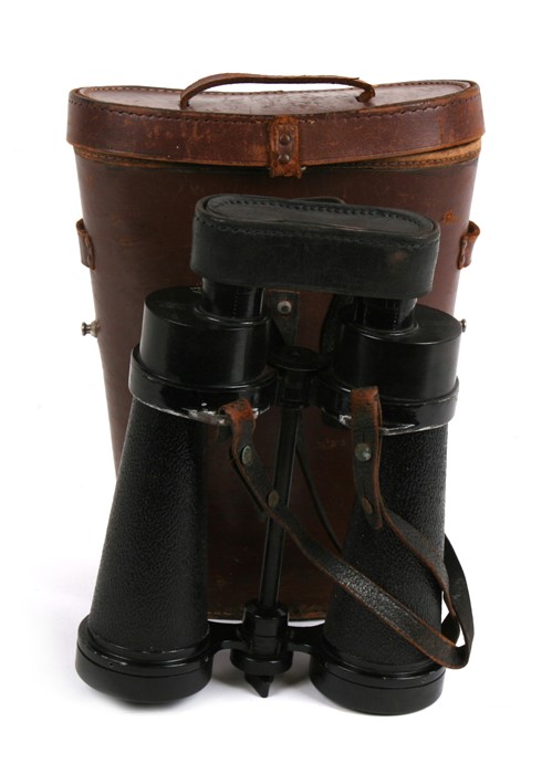 A pair of WWII military issue Barr & Stroud binoculars, numbered '1900A' with serial No. '43332',