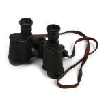 A pair of WWII Voigtlander binoculars, ddx KF.