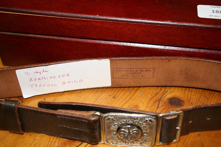 A large collection of items relating to the Girl Guides, including badges, post cards and - Image 7 of 8