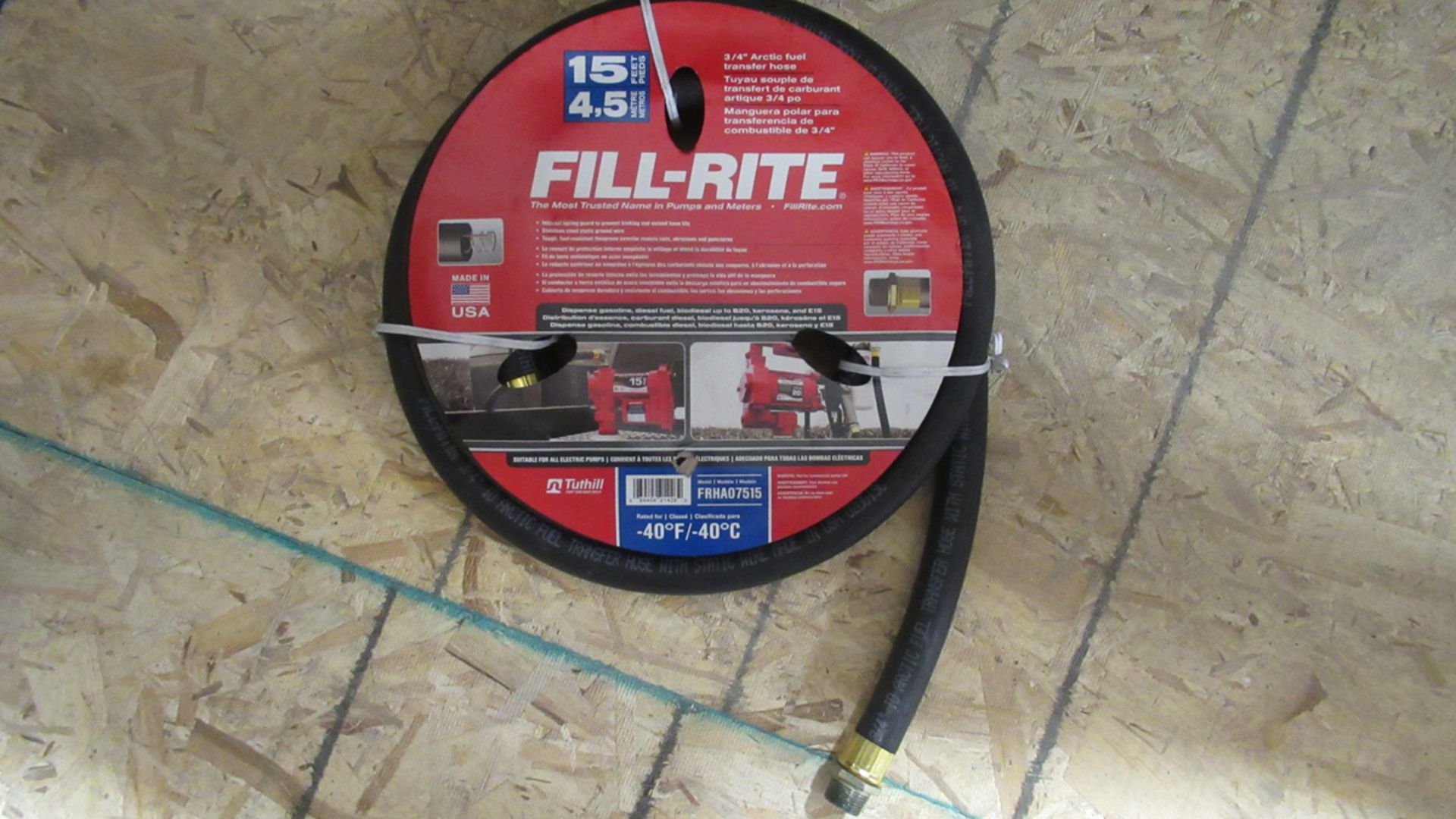 TUYAU SOUPLE DE TRANSFERT DE CARBURANT ARTIQUE -40'F 3/4"x15' FILL-RITE FRHA07575