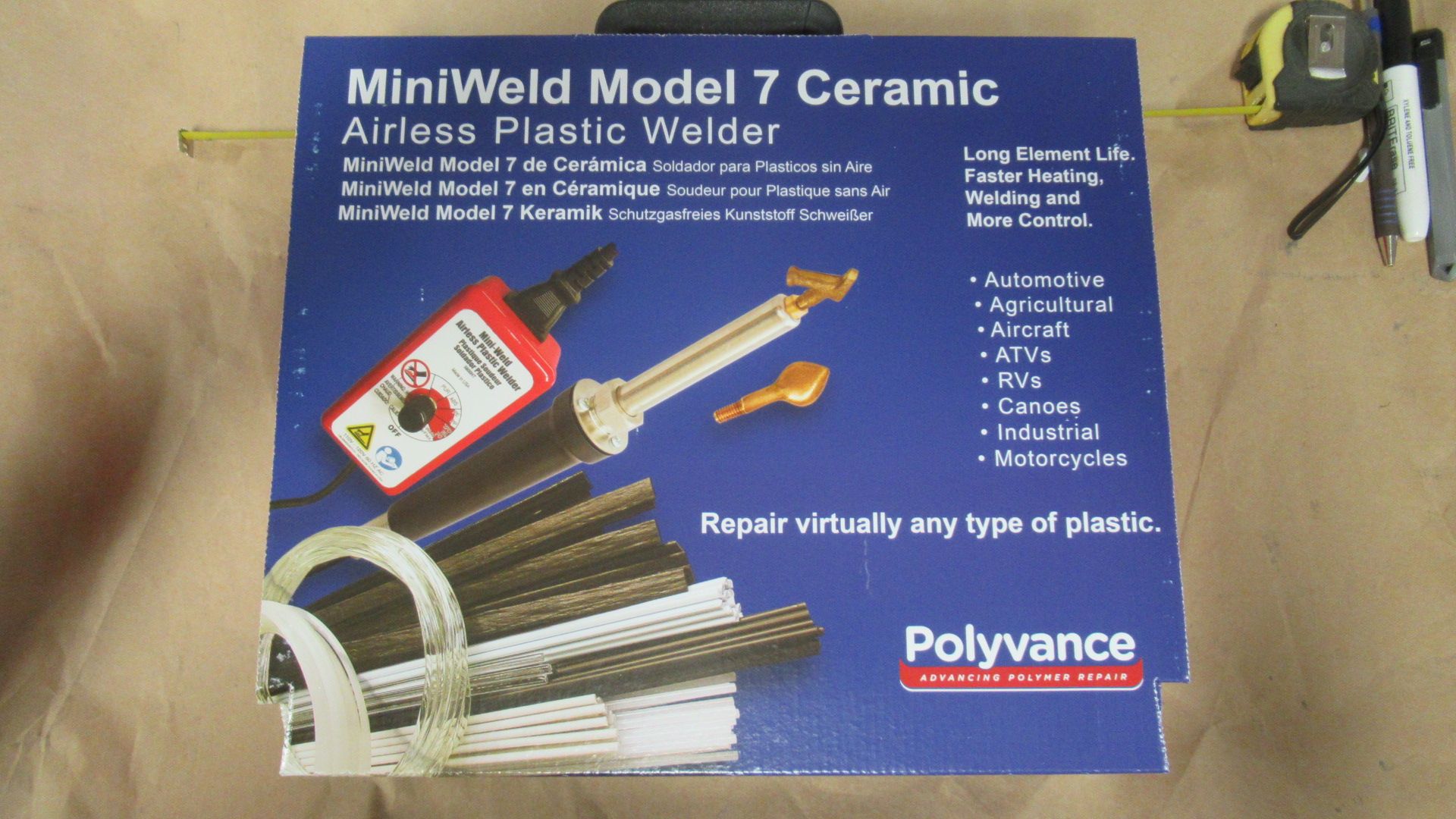 MINIWELD MODEL 7 EN CERAMIQUE, SOUDEUR POUR PLASTIQUE SANS AIR POLYVANCE 5700HT 120V