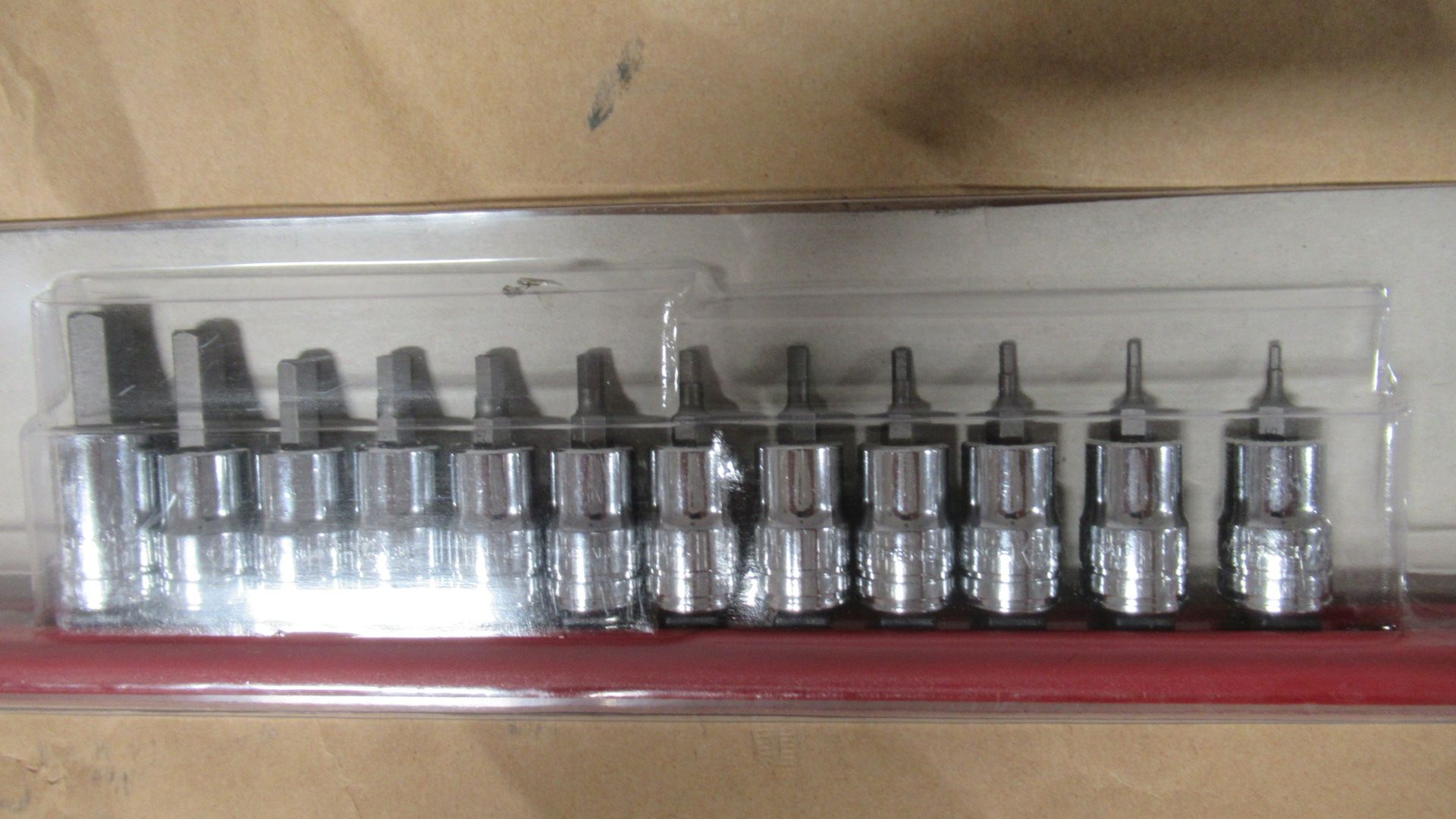 12 PCS SAE HEX BIT SOCKET SET 1-16"-3/8" GW 80581 (SANS BAC)