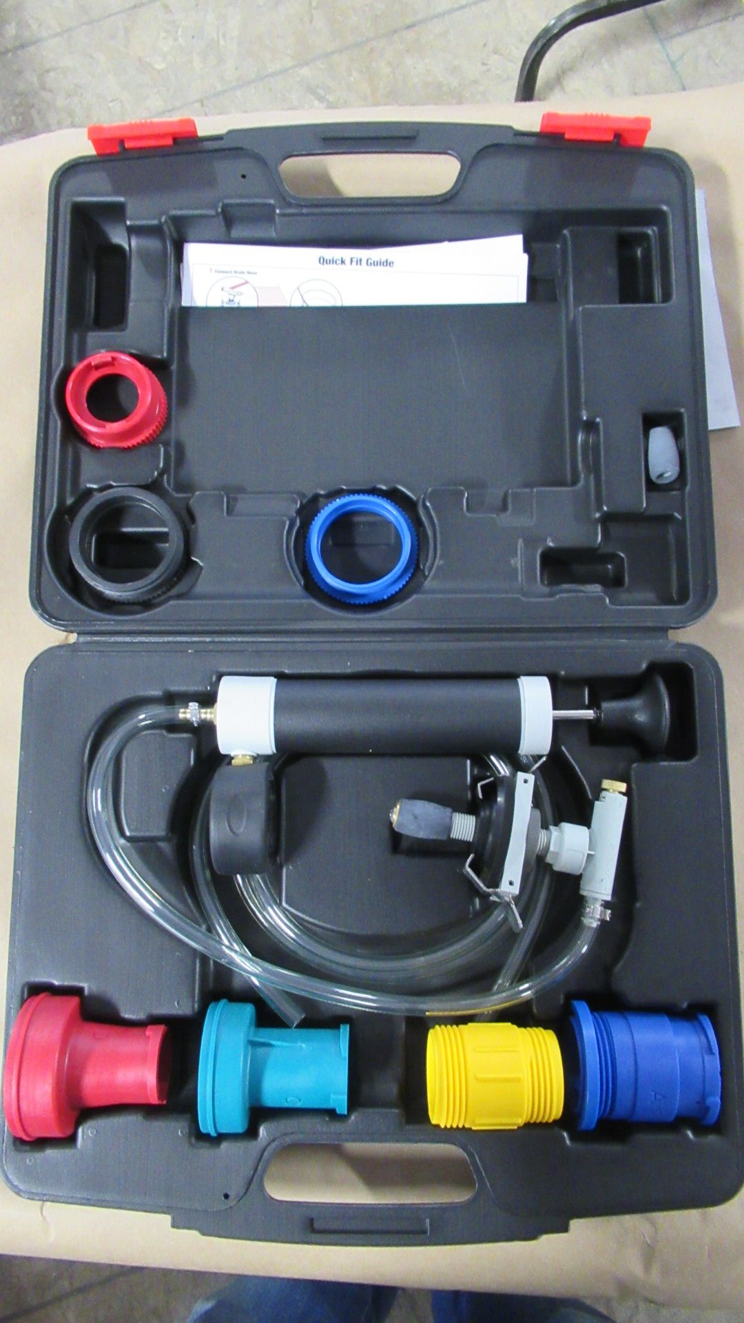 DELUXE COOLING SYSTEM PRESSURE TEST KIT PBT-70888A