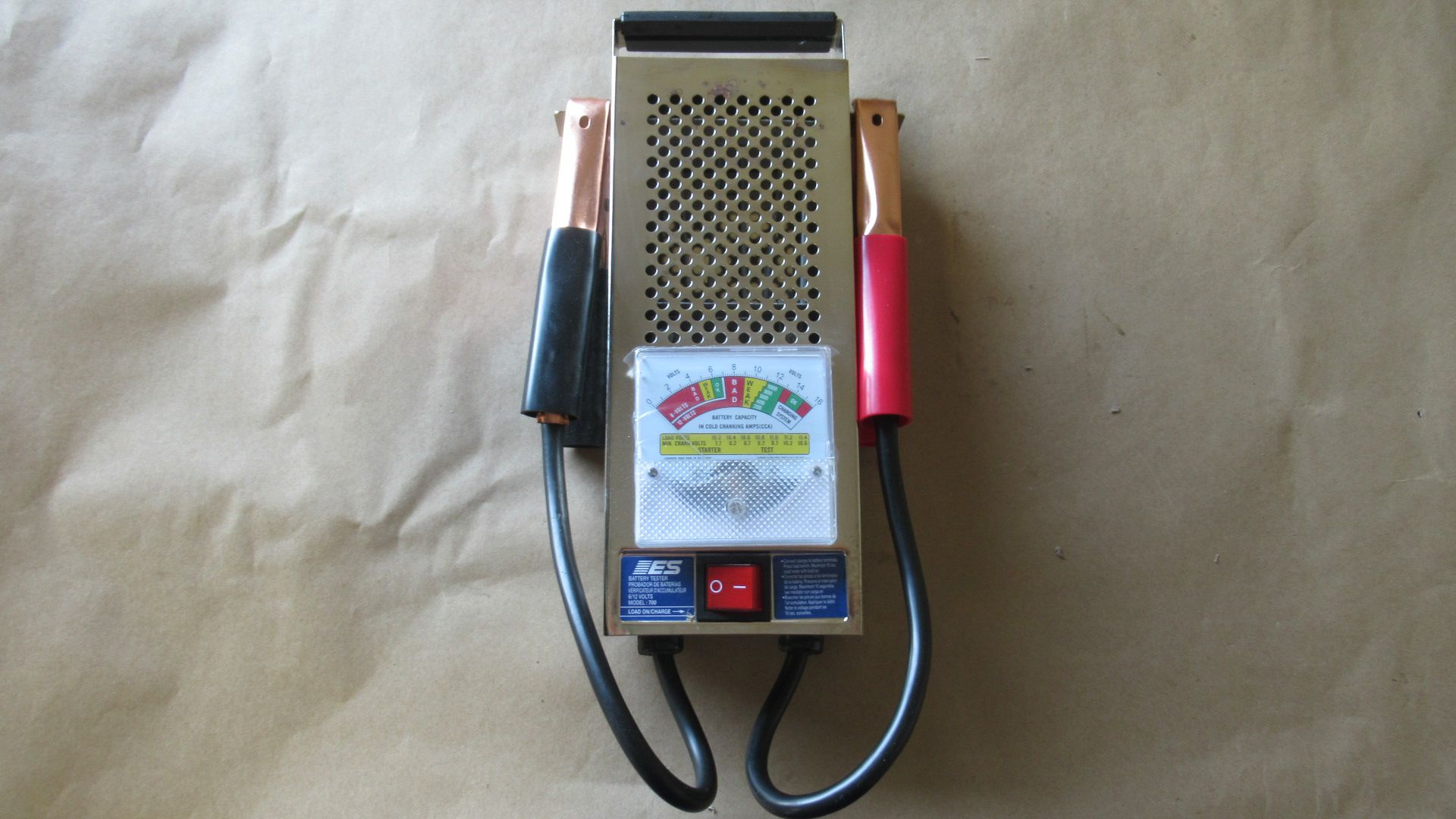 BATERRY TESTER 6/12v ES-700