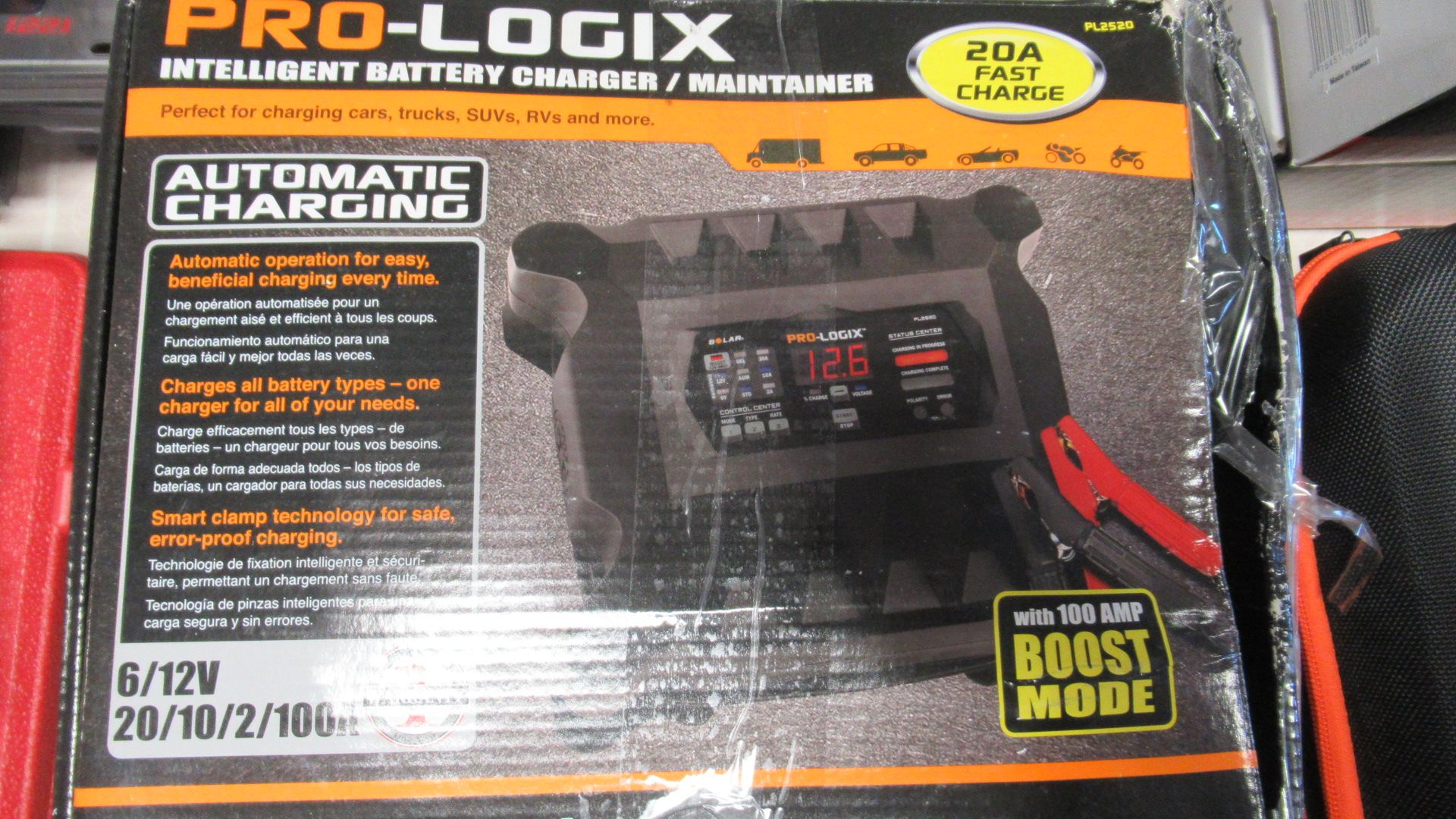 INTELLIGENT CHARGER / MAINTAINER 6/12v PRO-LOGIX SOLAR PL2520