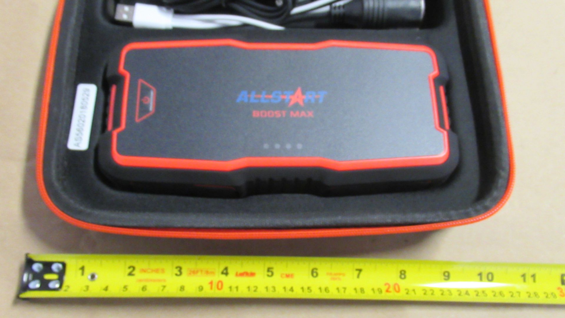 BOOST MAX PORTABLE POWER SOURCE W/JUMPSTART FUNCTION ALLSTART 560