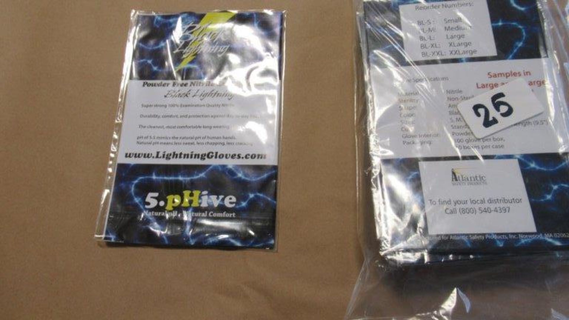 ASST. 265 SAMPLES OF NITRATE POWDER-FREE GLOVES, MICROFLEX M