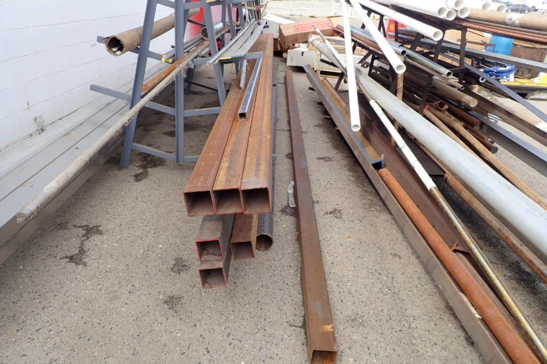 (2) A-frame racks with mild steel and stainless steel inventory. **Rigging Fee: $400** - Image 6 of 16