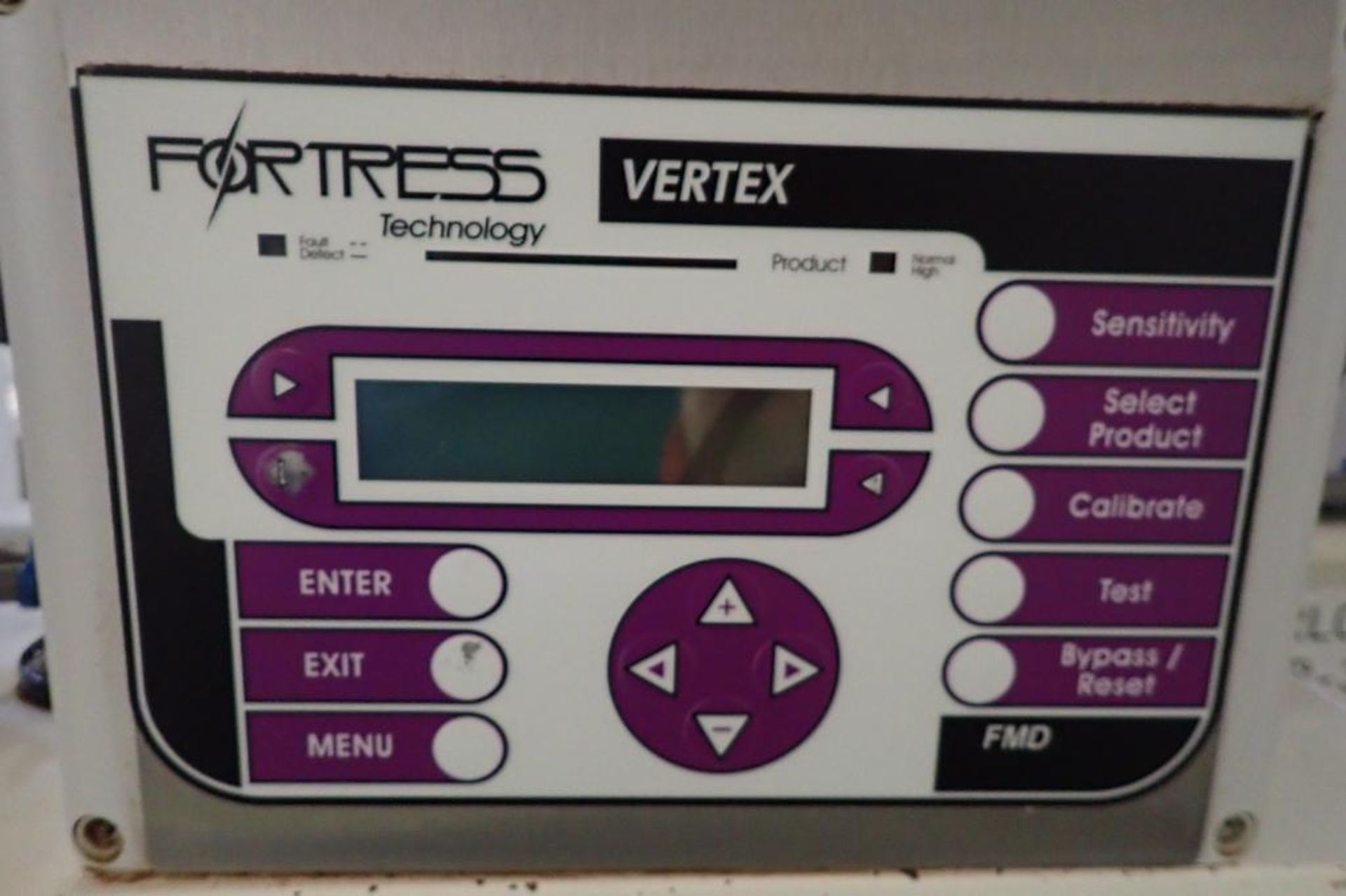 Fortress Vertex flow-through metal detector, SN N16408, 8 in. dia aperture. **Rigging Fee: $75** - Image 4 of 5