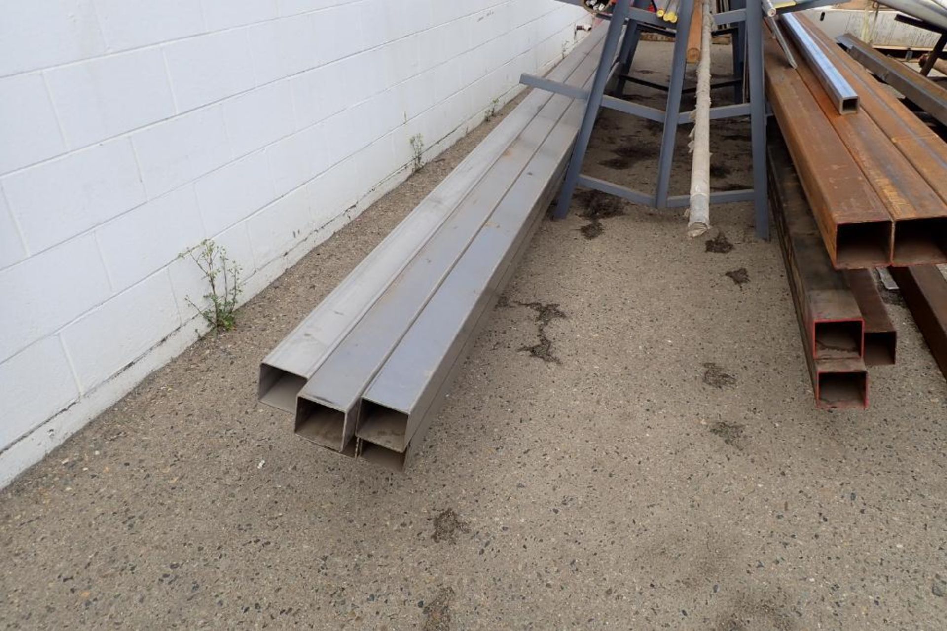 (2) A-frame racks with mild steel and stainless steel inventory. **Rigging Fee: $400** - Image 5 of 16