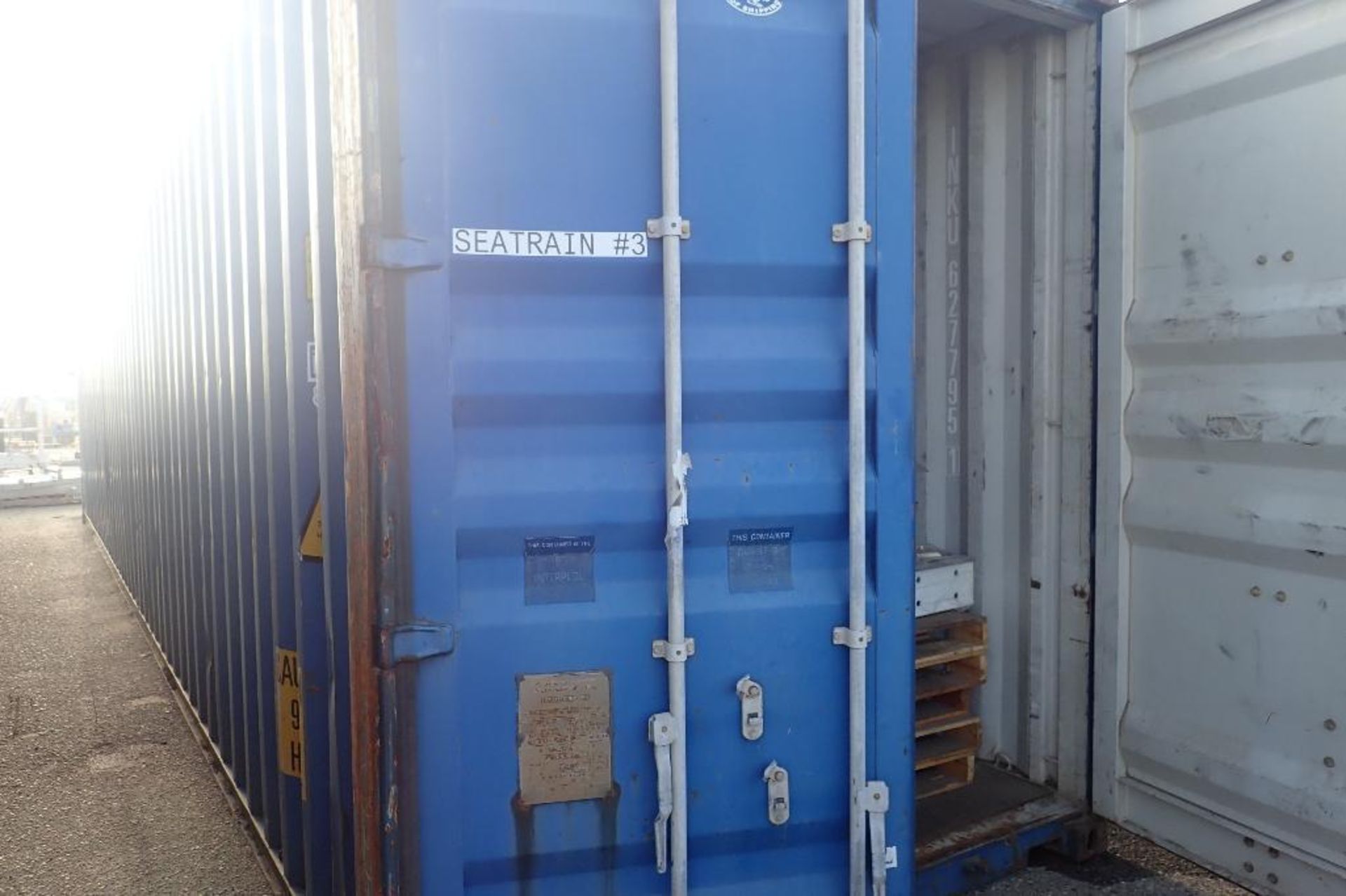 2005 CIMC shipping container, Type: 1AAA-153H45G1G, 40 ft. long x 92 in. wide x 102 in. tall. **Rigg