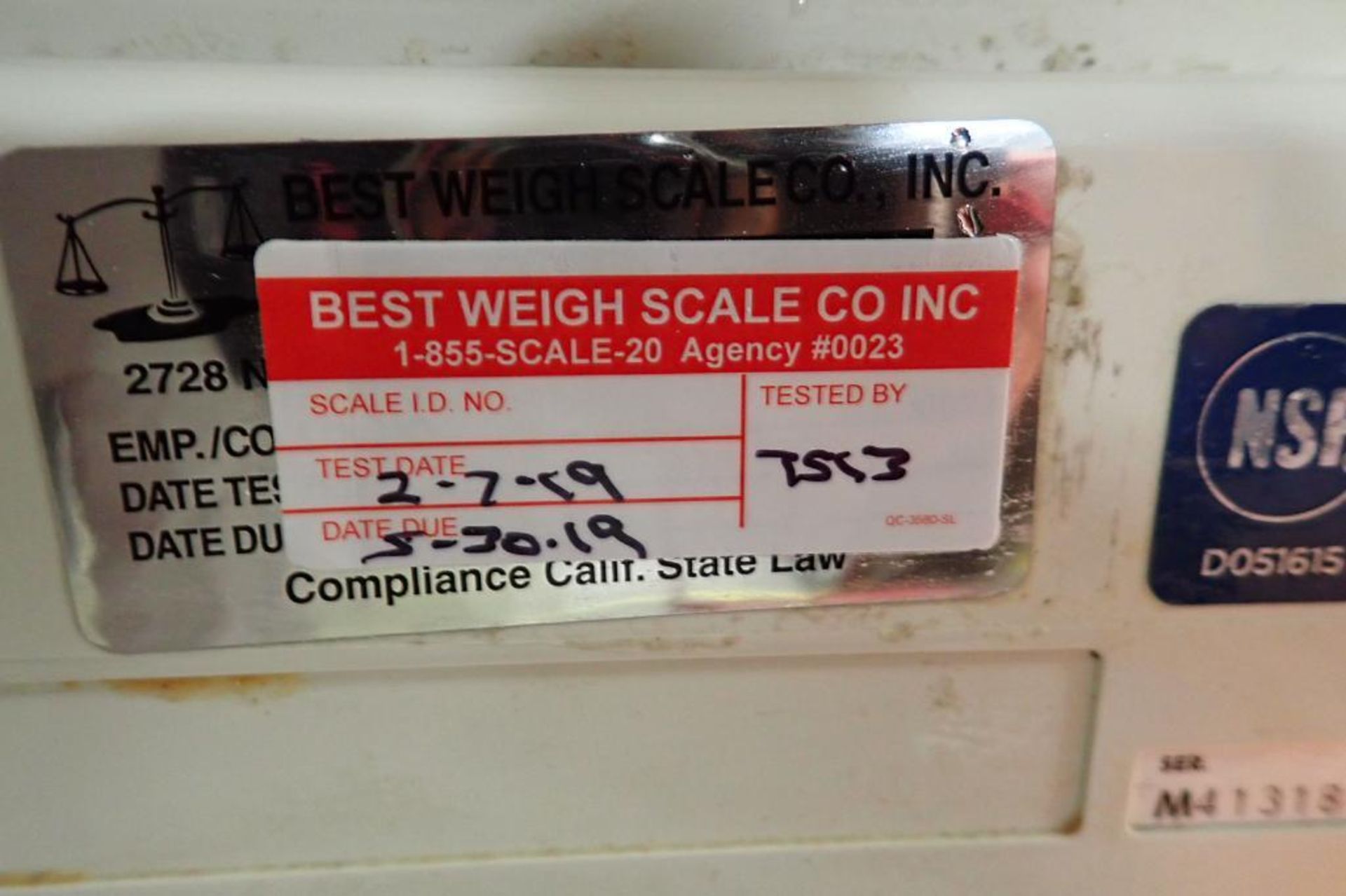 AND table scale, 4 lb. x .1 oz. capacity. **Rigging Fee: $25** - Image 3 of 3