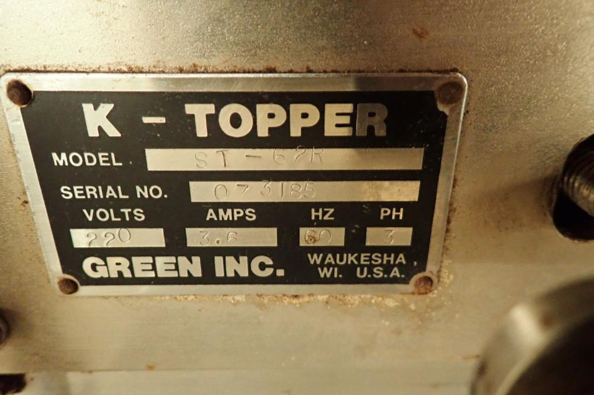 K-Topper salt dispenser, Model ST-62R, SN 073185.. **Rigging Fee: $250** - Image 4 of 11