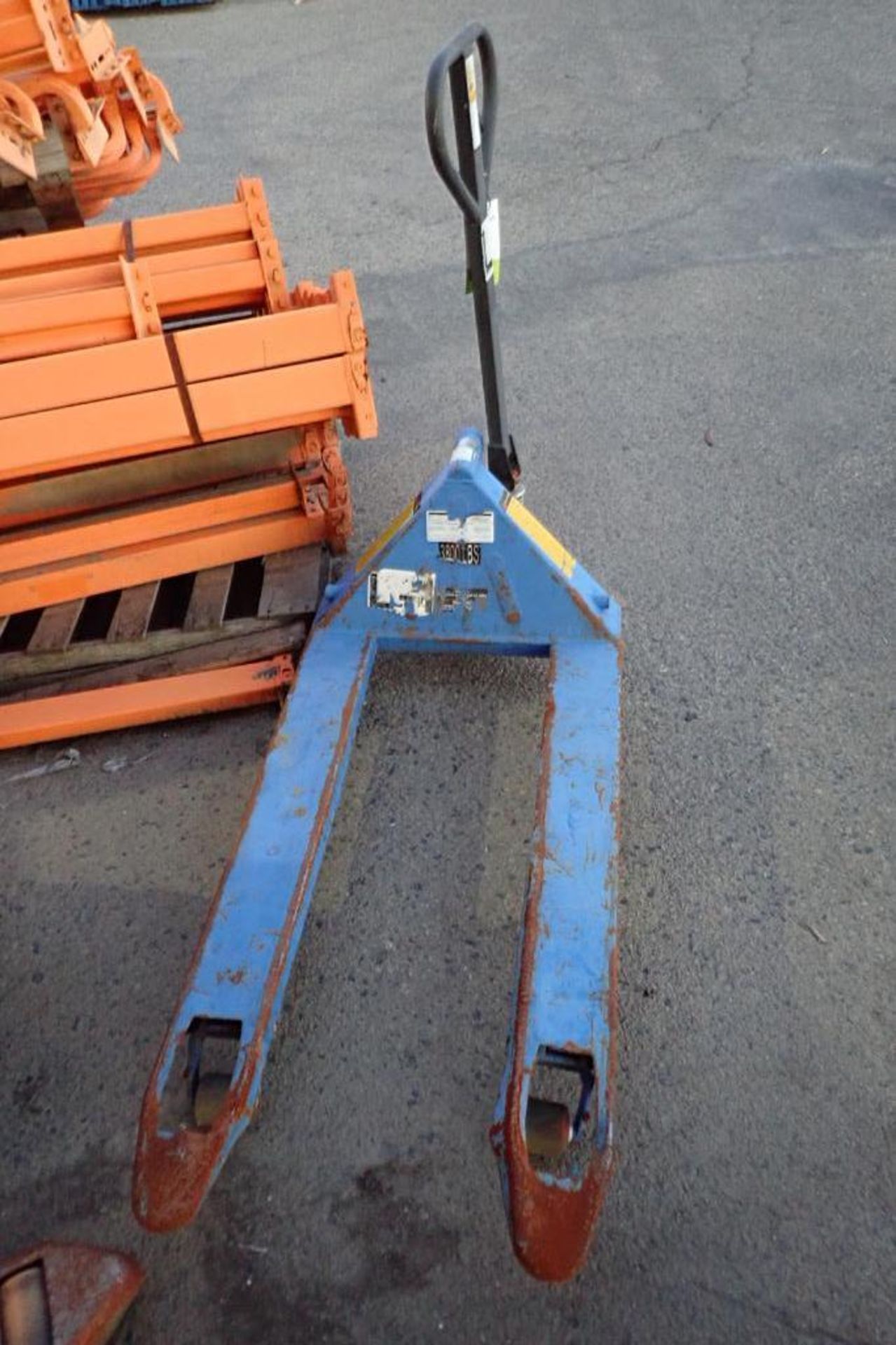 Hydraulic pallet jack, 3,800 lb. capacity, blue, bent pallet fork. **Rigging Fee: $10** - Image 3 of 4