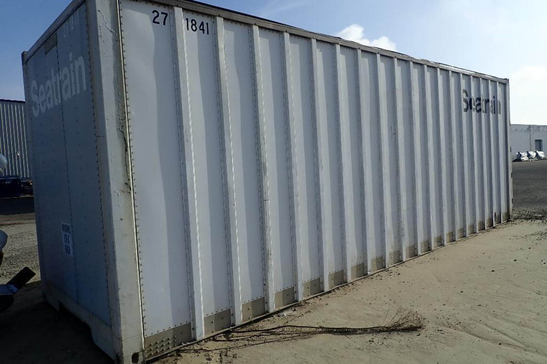 1970 Comet shipping container, Model SC27, 27 ft. long x 90 in. wide x 101 in. tall. **Rigging Fee: - Image 5 of 13