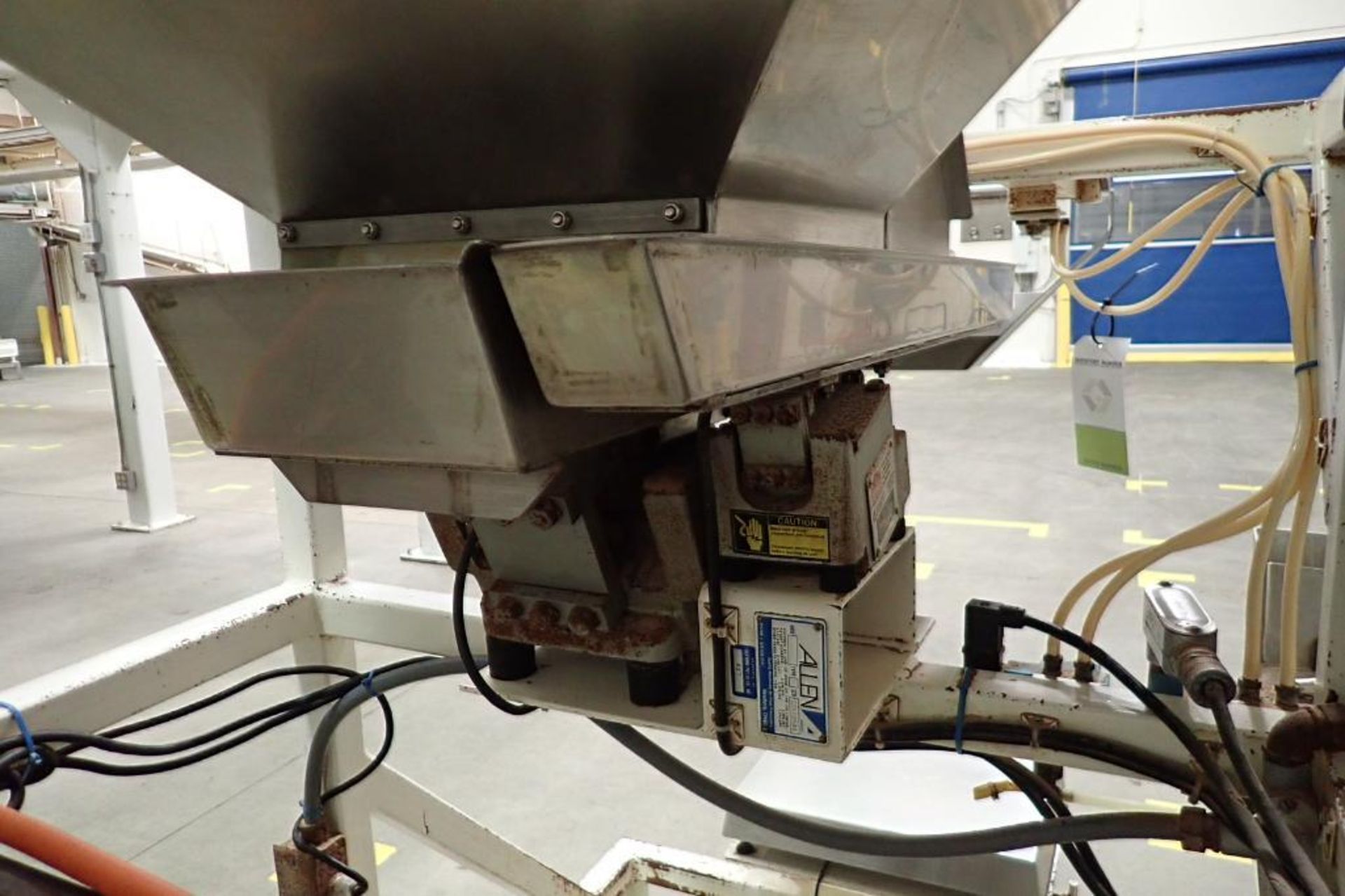 Allen SS hopper vibratory feeder system, mild steel frame, for filling bag in box. **Rigging Fee: $4 - Image 9 of 12