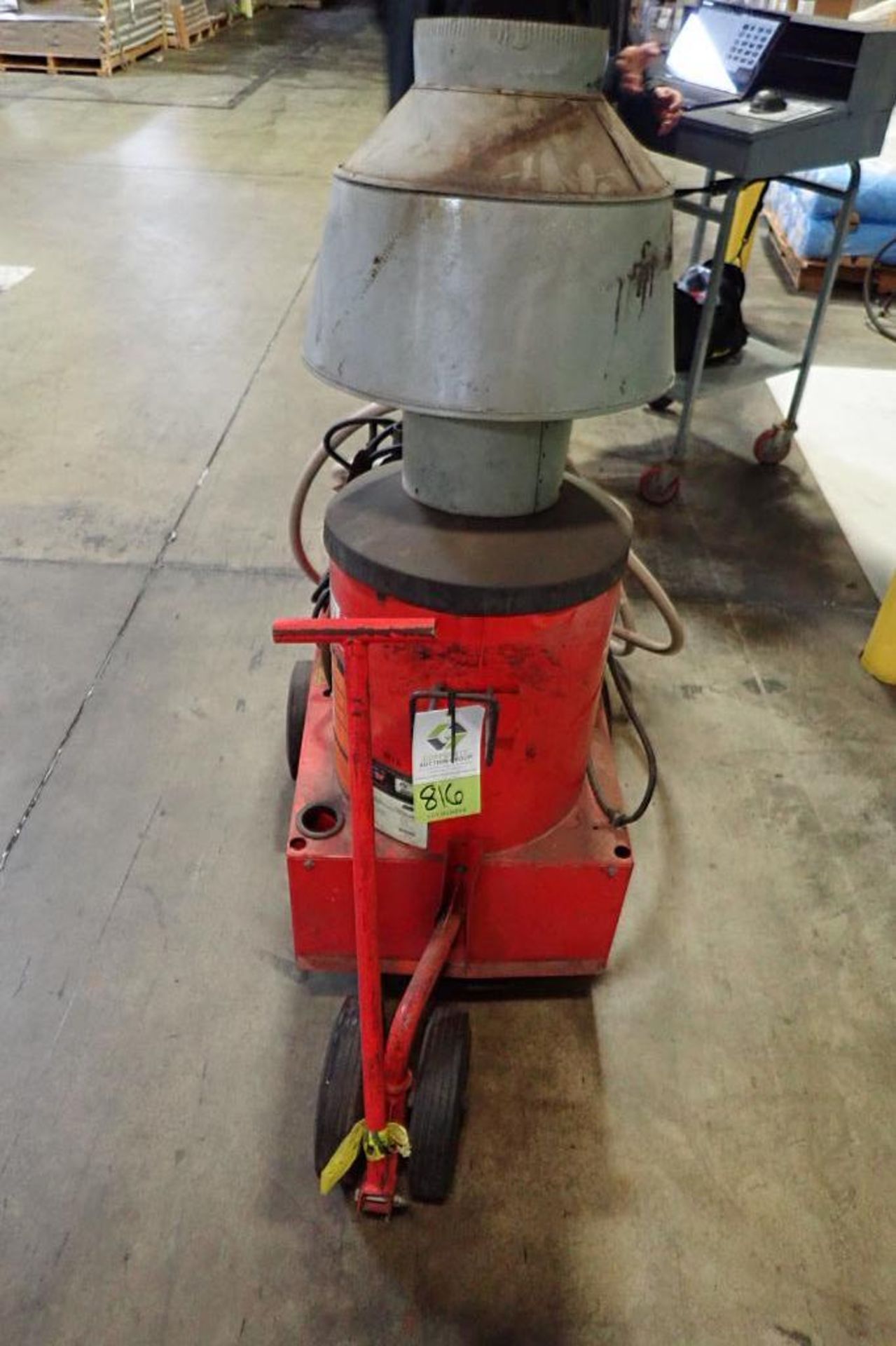 Hotsy LP gas hot pressure washer, Model 558-RELA, SN 11096100-162624, 1,300 PSI, 2.2 gpm, LP gas. ** - Image 2 of 10