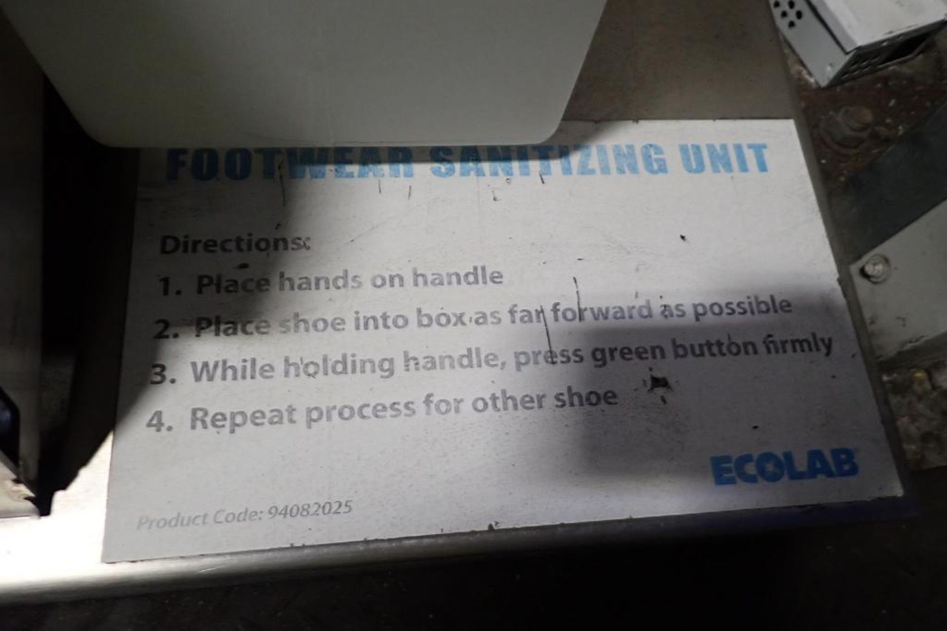 Ecolab SS boot sanitizer.. **Rigging Fee: $25** - Image 4 of 5