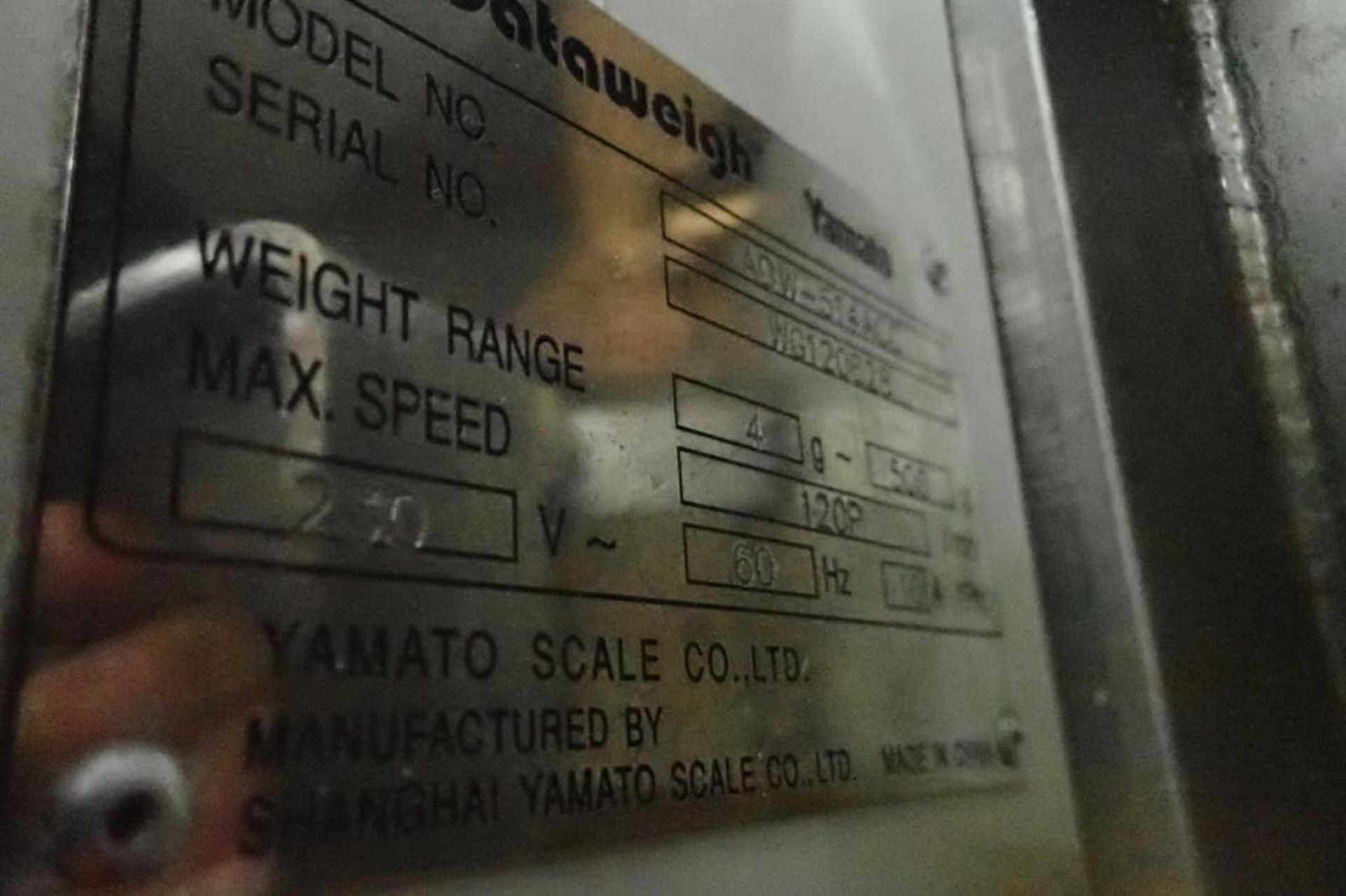 Yamato 14-head scale, Model ADW-514ACC, SN WG120628, range 4 g to 500 g, touch screen control. **Rig - Image 8 of 10
