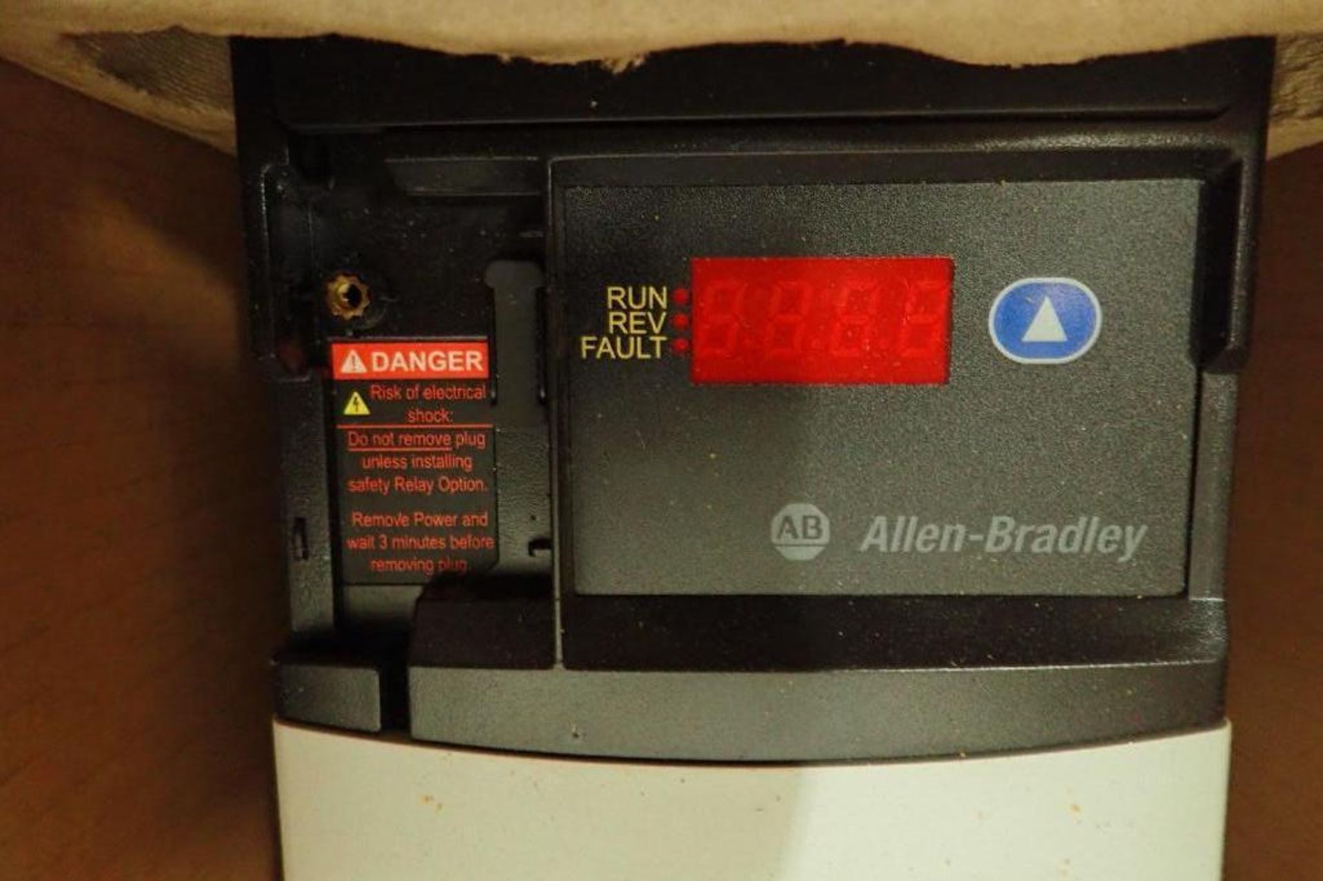 Unused Allen Bradley power flex 40P vfd, 1 hp, 342-528 volt. **Rigging Fee: $10** - Image 8 of 8