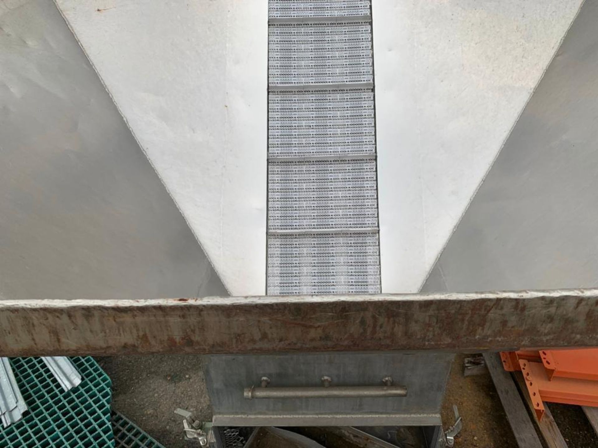 SS water hopper unloading bin w/incline conveyor. (Located in Faison, NC) - Image 20 of 24