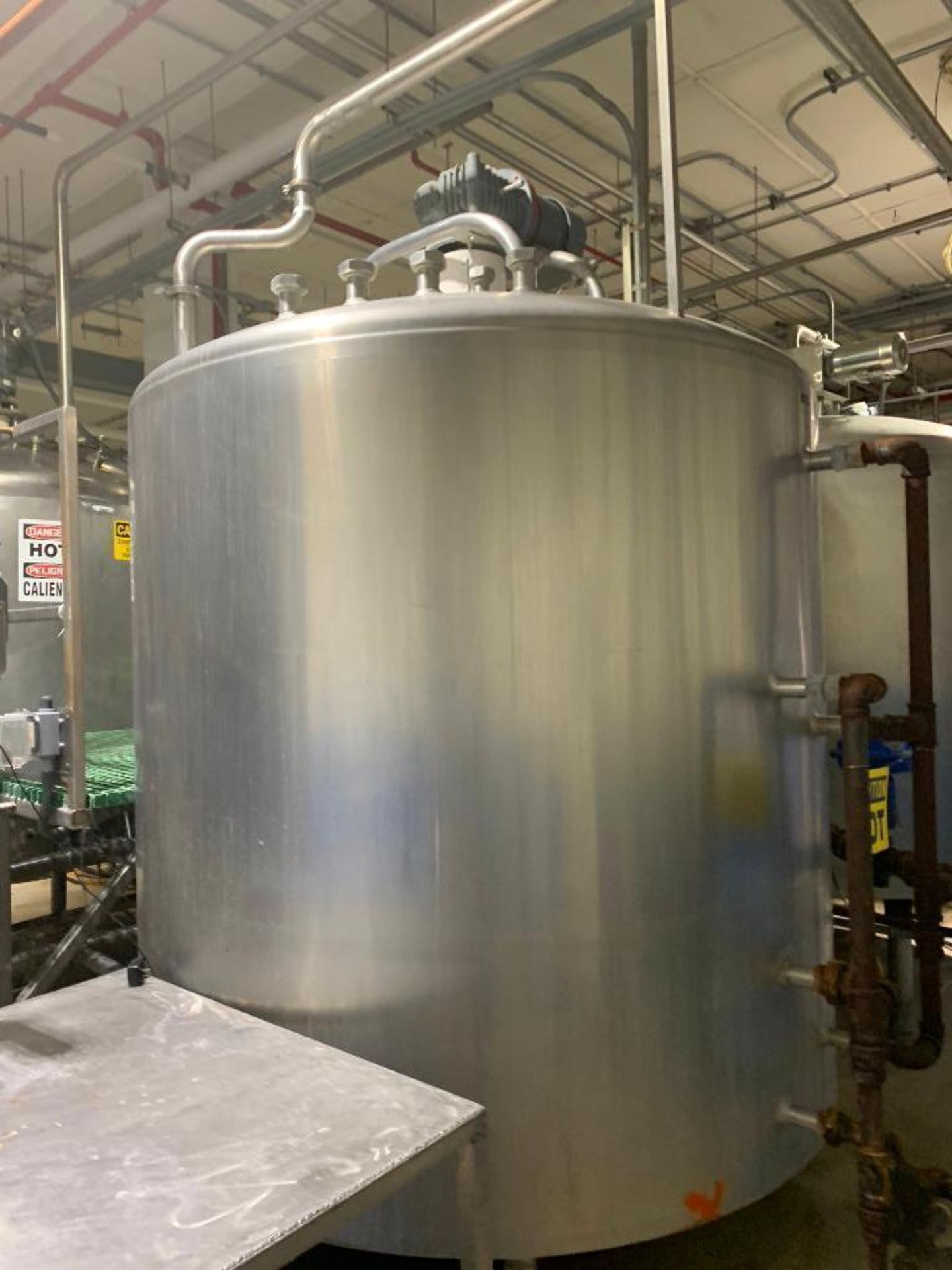 DCI 1000 Gal. SS jacketed tank. (Located in Faison, NC) - Image 4 of 40