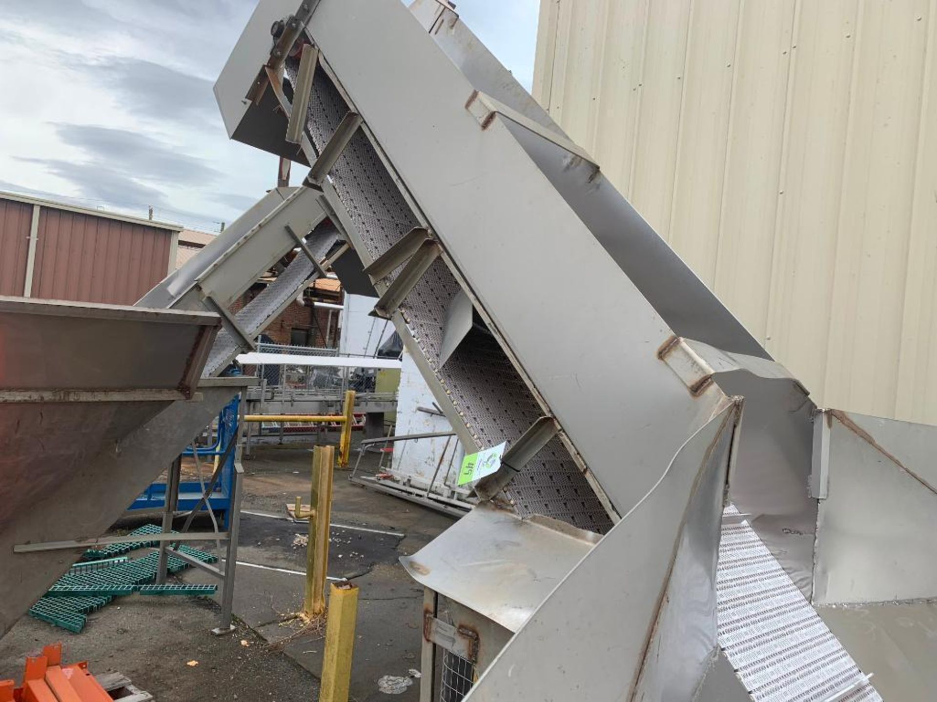 SS water hopper unloading bin w/incline conveyor. (Located in Faison, NC) - Image 6 of 24