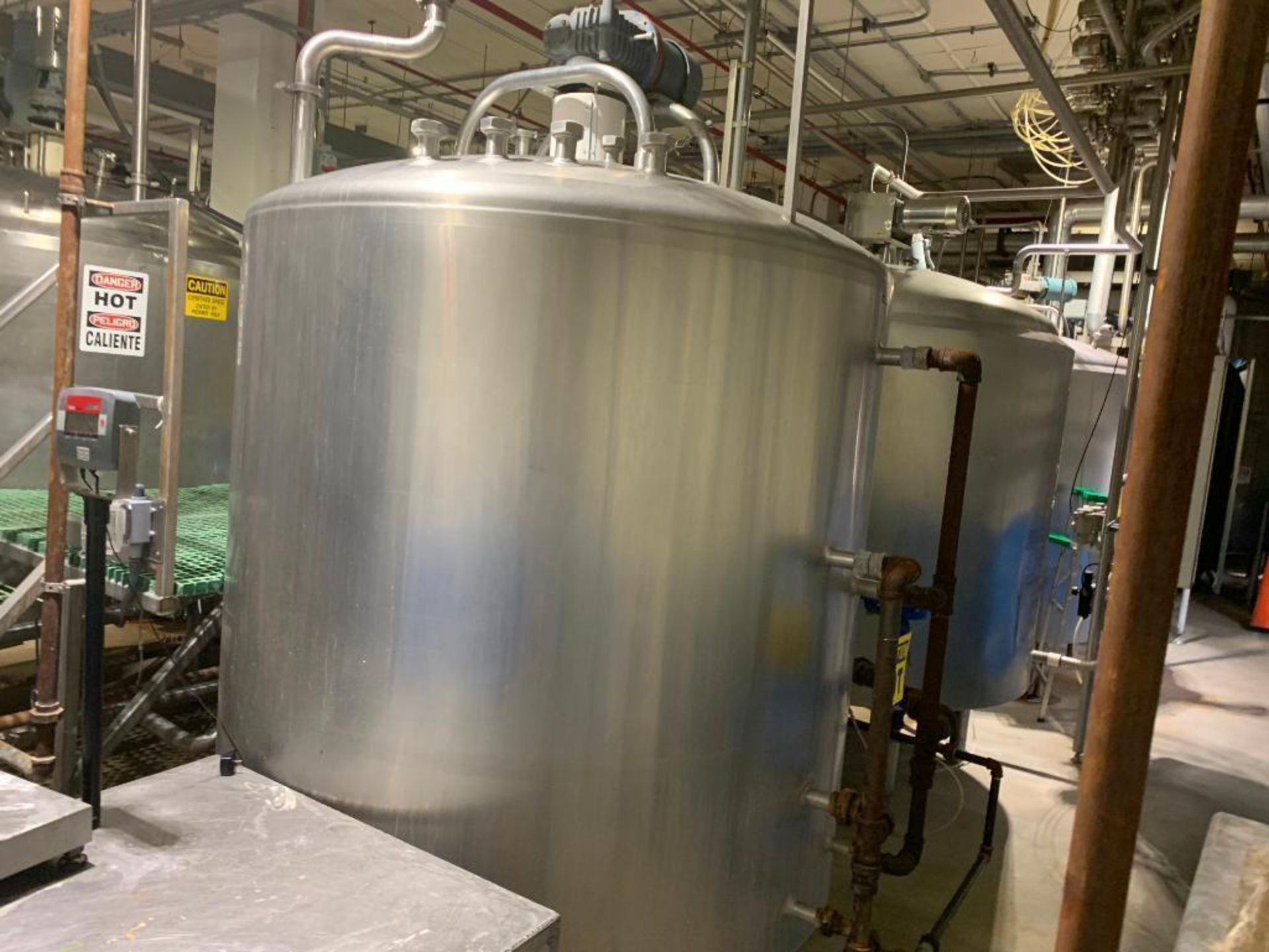 DCI 1000 Gal. SS jacketed tank. (Located in Faison, NC) - Image 6 of 40
