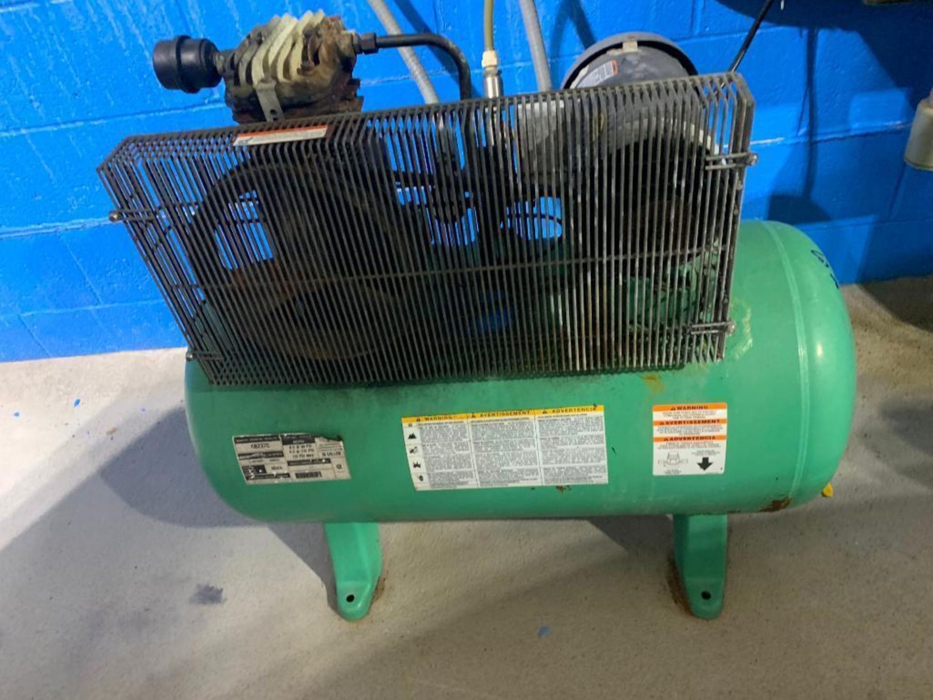 Speed Air 30 Gal. horizontal air compressor. (Located in Faison, NC) - Image 4 of 10