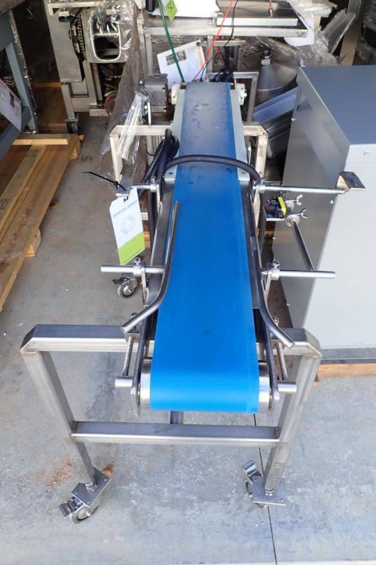 Rubber belt conveyor - (Located in Fayetteville, AR) - Image 3 of 7