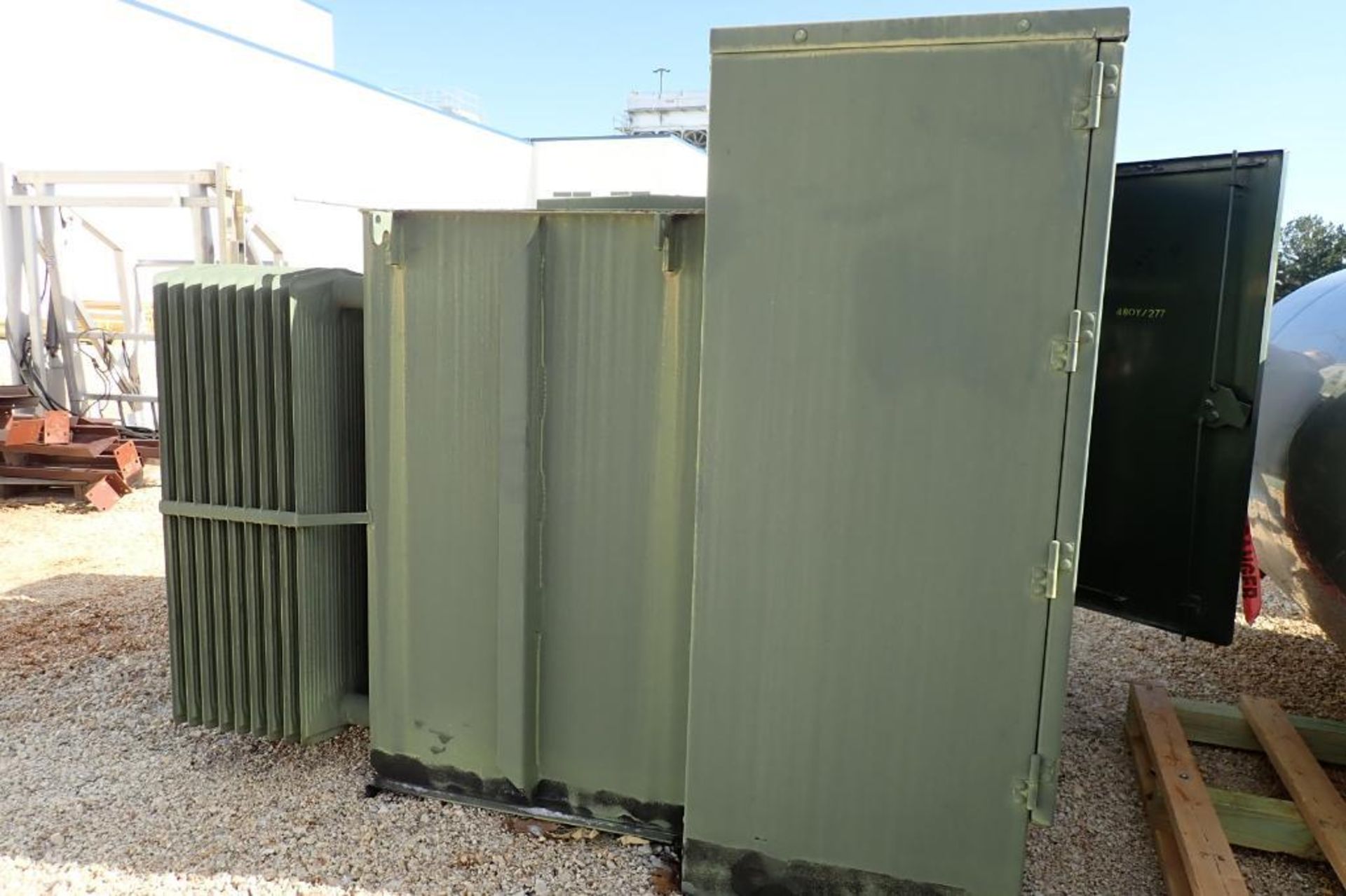 Jerry's Electric 1500KVA transformer - (Located in Fayetteville, AR) - Image 2 of 10