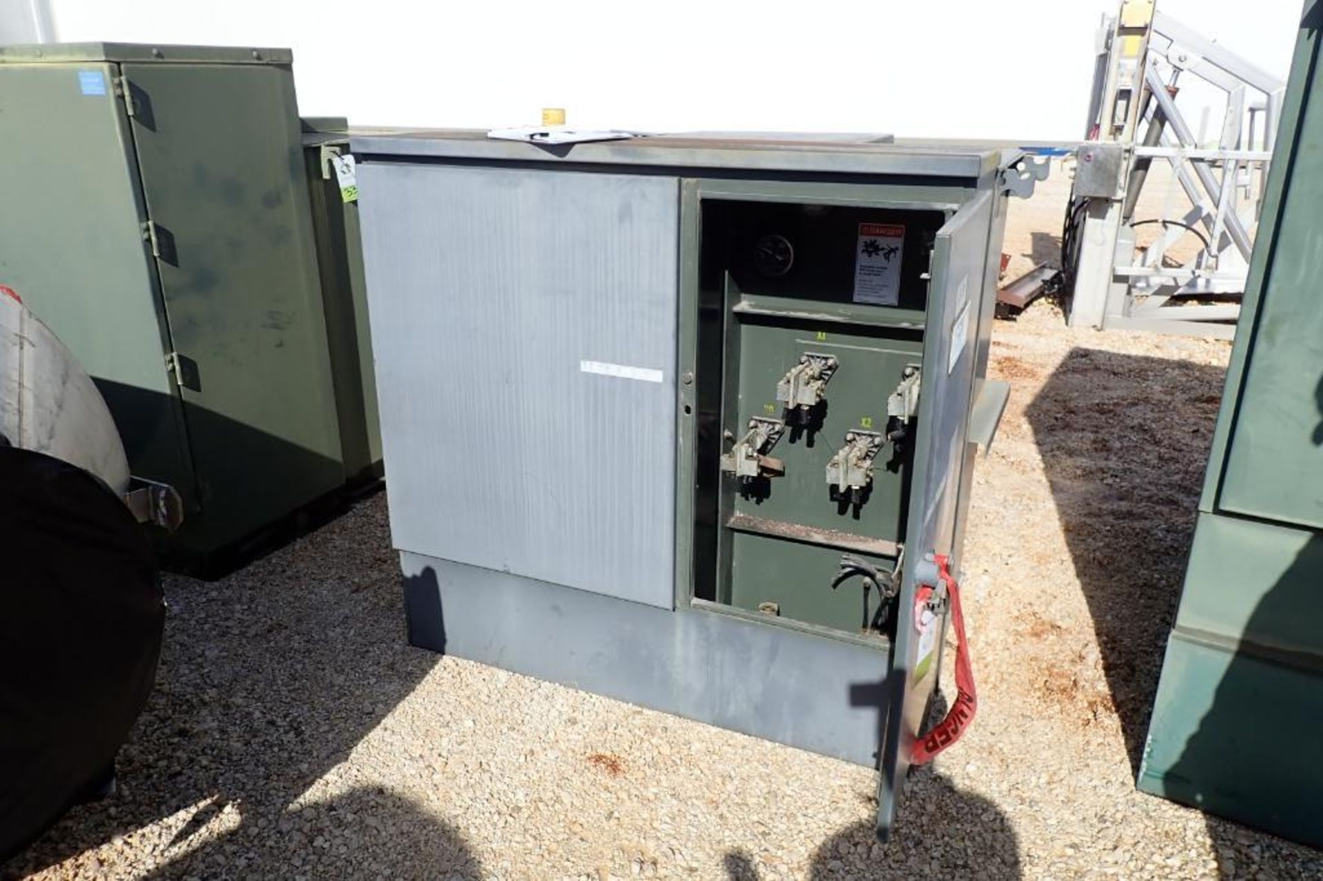 Square D 12,000 volt transformer - (Located in Fayetteville, AR) - Image 2 of 10