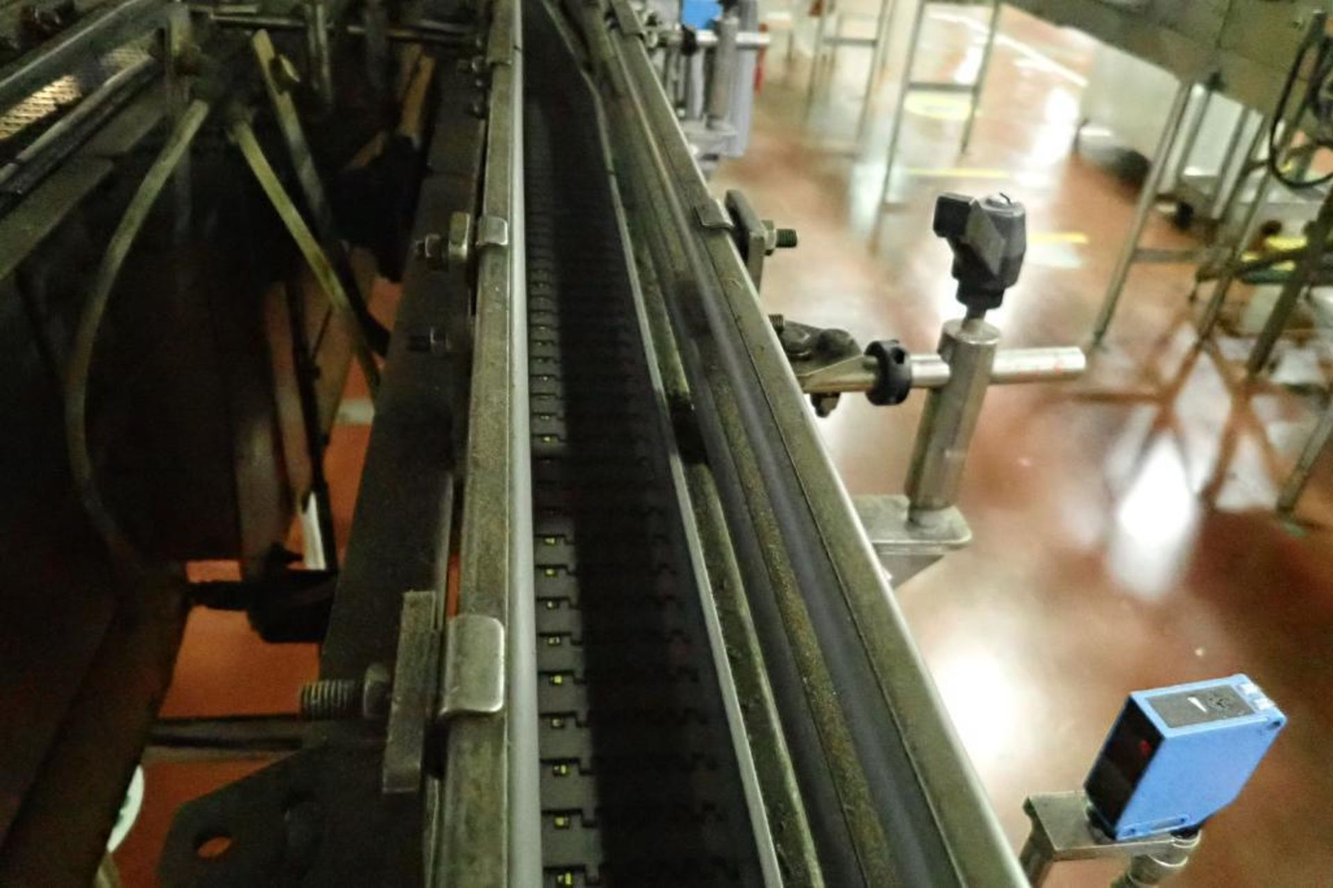 Dual lane SS adjustable can conveyor - (Located in Newport, TN) - Image 7 of 9