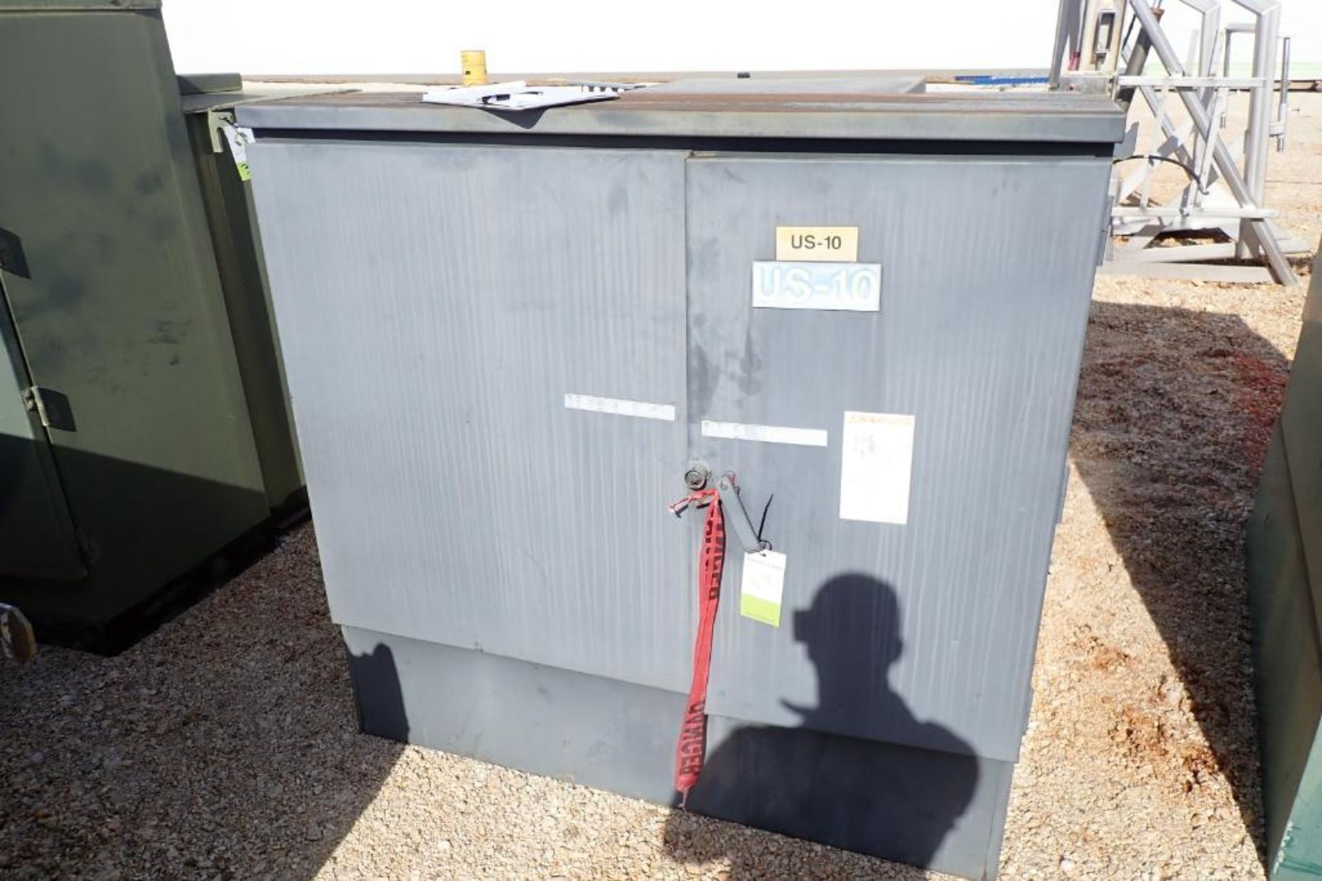 Square D 12,000 volt transformer - (Located in Fayetteville, AR)