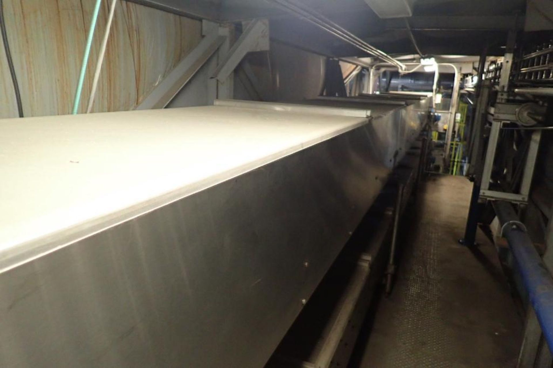 SS plastic interlock belt conveyor - (Located in Newport, TN) - Image 4 of 7