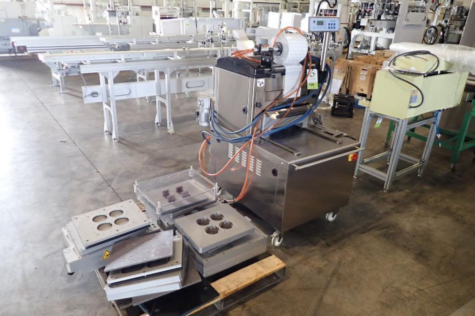 2014 Multivac tray sealer, Model T200, SN 192165, 220 volt, 3 phase, with pallet of spare plates ( - Image 2 of 19