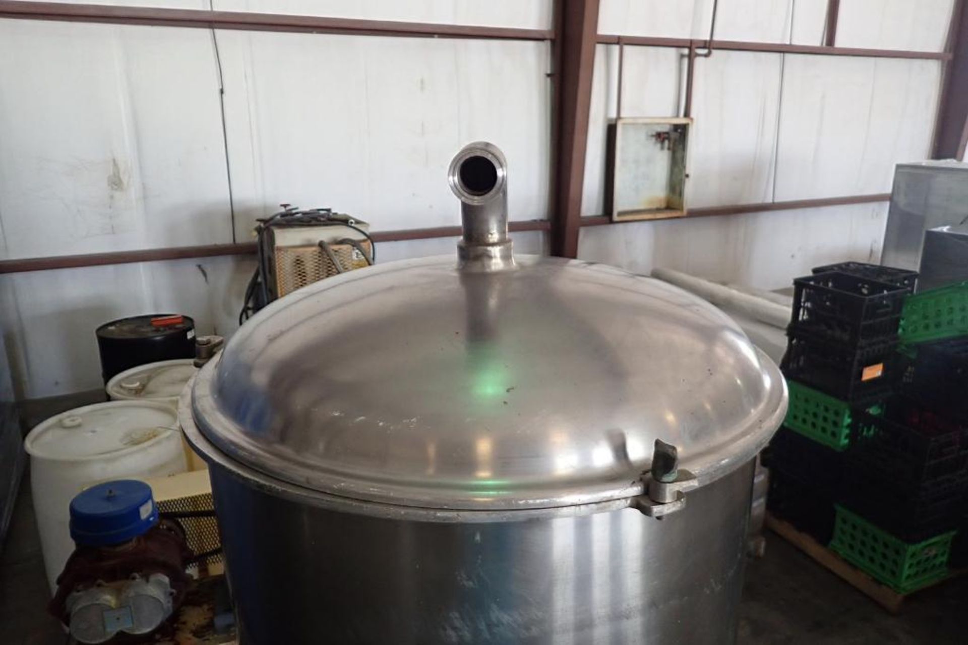 SS tank, 24 in. dia x 43 in. straight side, dome bottom, overall height 90 in. { Rigging Fee: $25} - Image 3 of 6