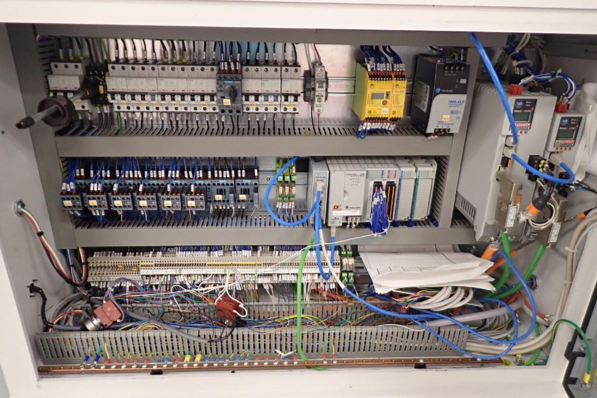 2015 Comec pad printing machine, Model KE166CE130, SN 10617, 6 spot, Allen Bradley panelview plus - Image 21 of 32