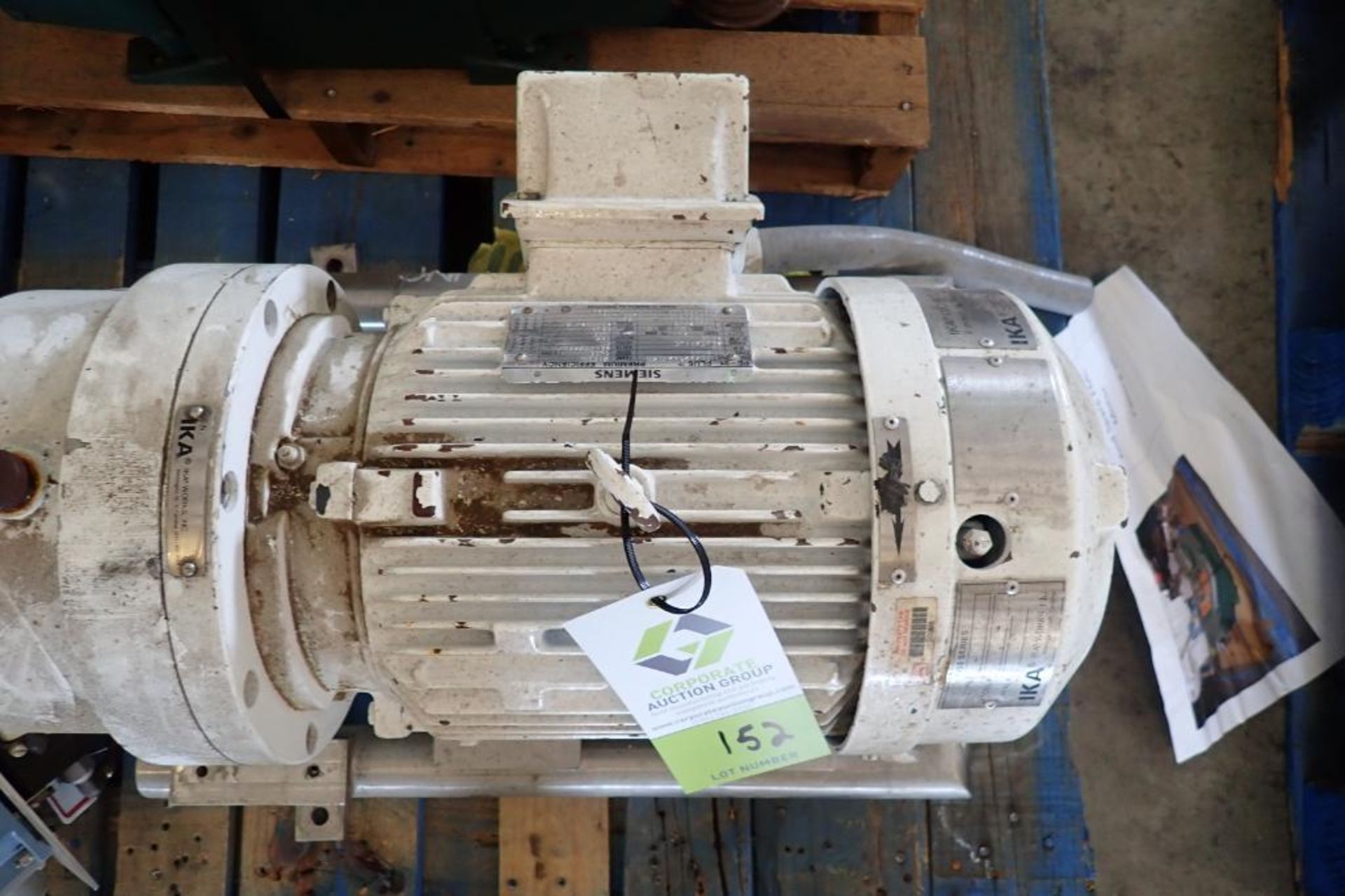 IKA 2000 series centrifugal pump, 10 hp, 1.5 in. in/out { Rigging Fee: $25} - Image 3 of 9