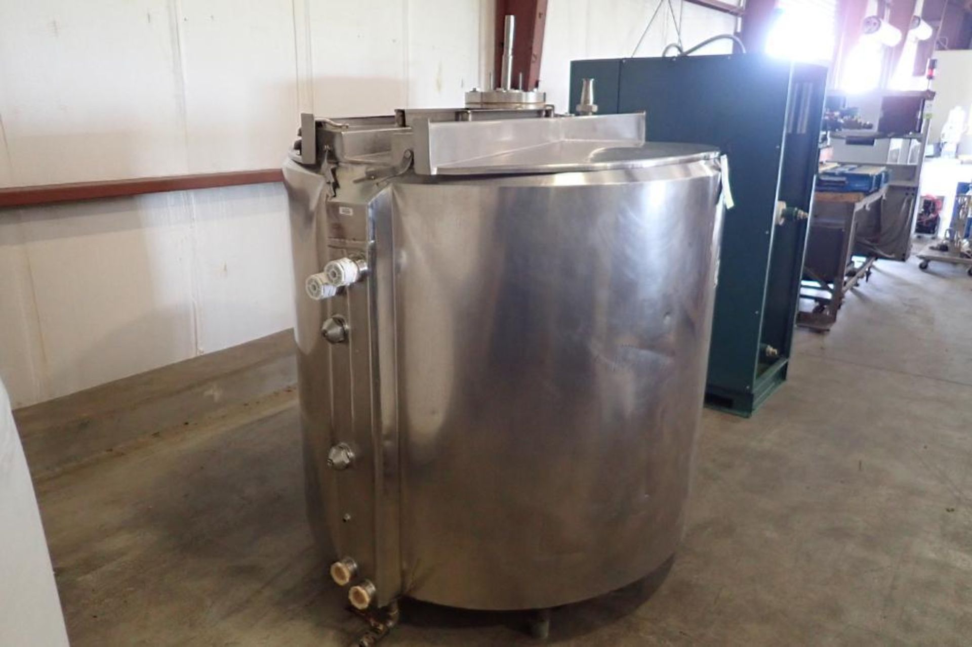 Cherry Burrell round processor, Model EPT, SN 400-59-663, jacketed, top agitation, 3 stationary - Image 2 of 18