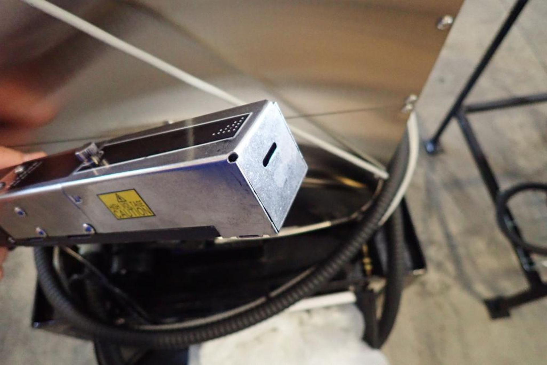 Hitachi ink jet printer, Model RX2-SD160W, SN R2S05261503, 1 ph., 100-120 volt, on stand { Rigging - Image 8 of 12