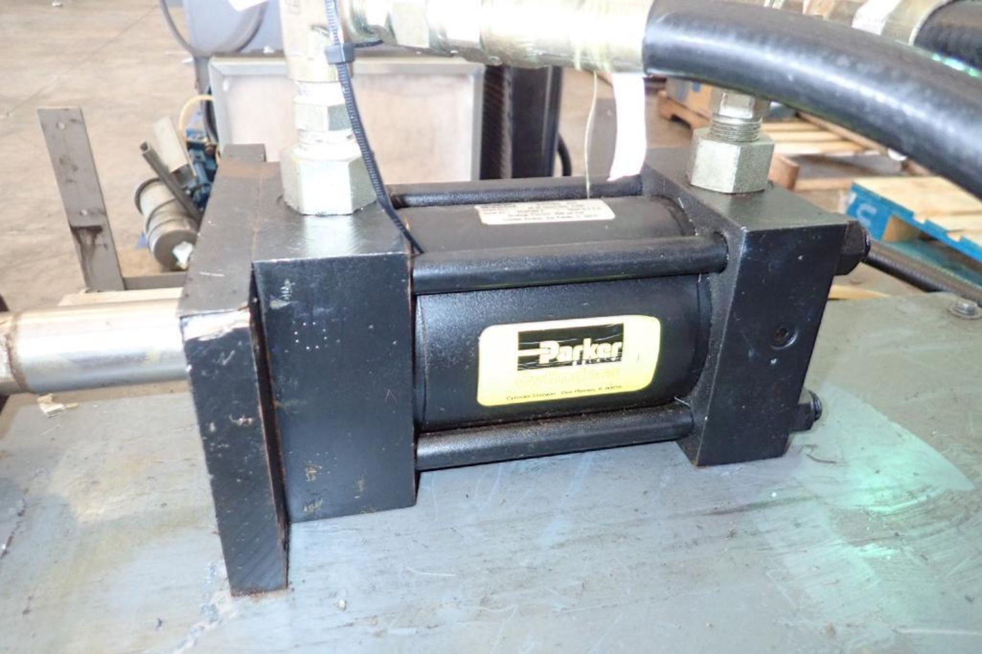 Continental hydraulics hydraulic power pack, 15 hp motor { Rigging Fee: $25} - Image 9 of 12