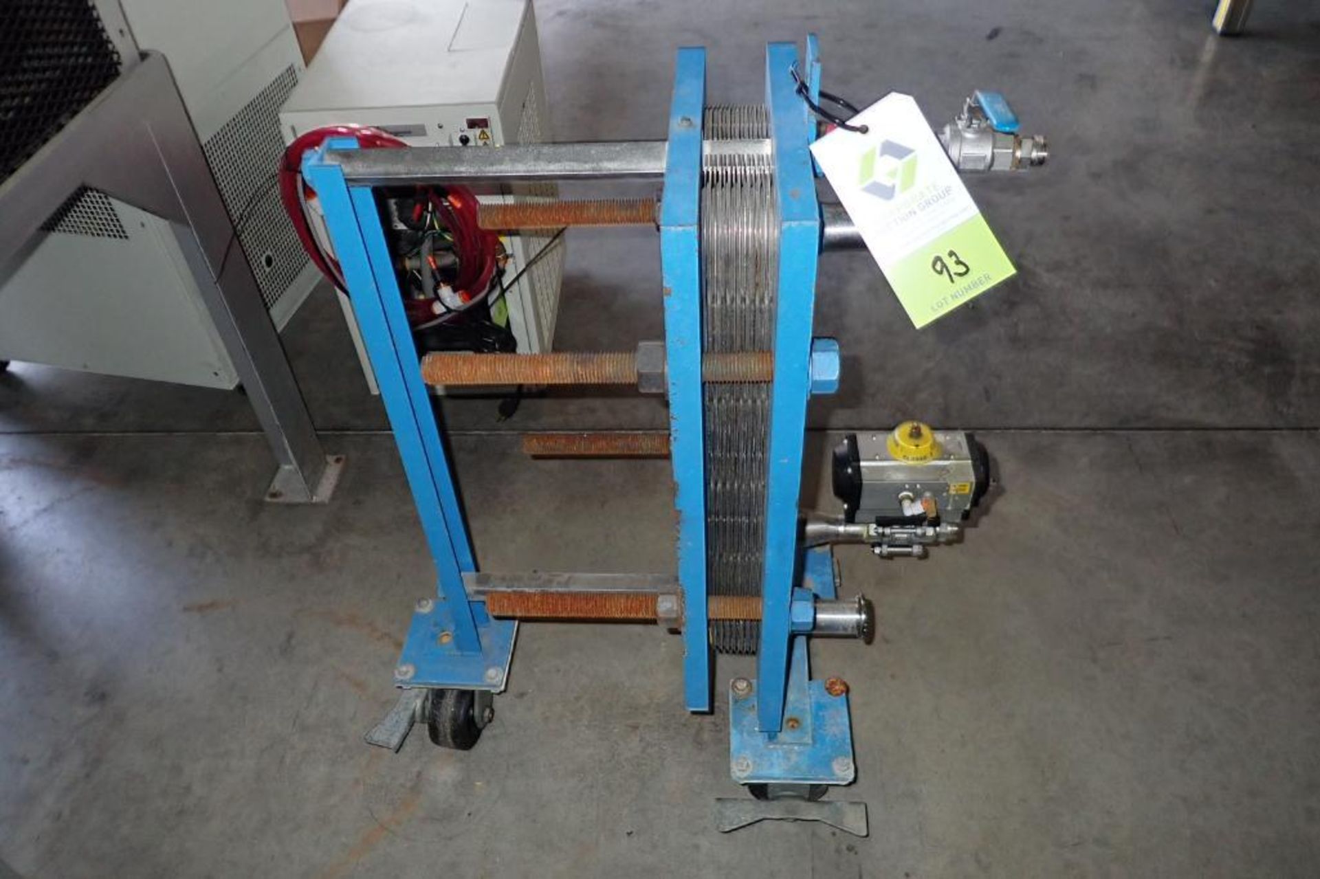 APV plate heat exchanger, Model SR15, WO 28177, on casters { Rigging Fee: $25} - Image 4 of 7