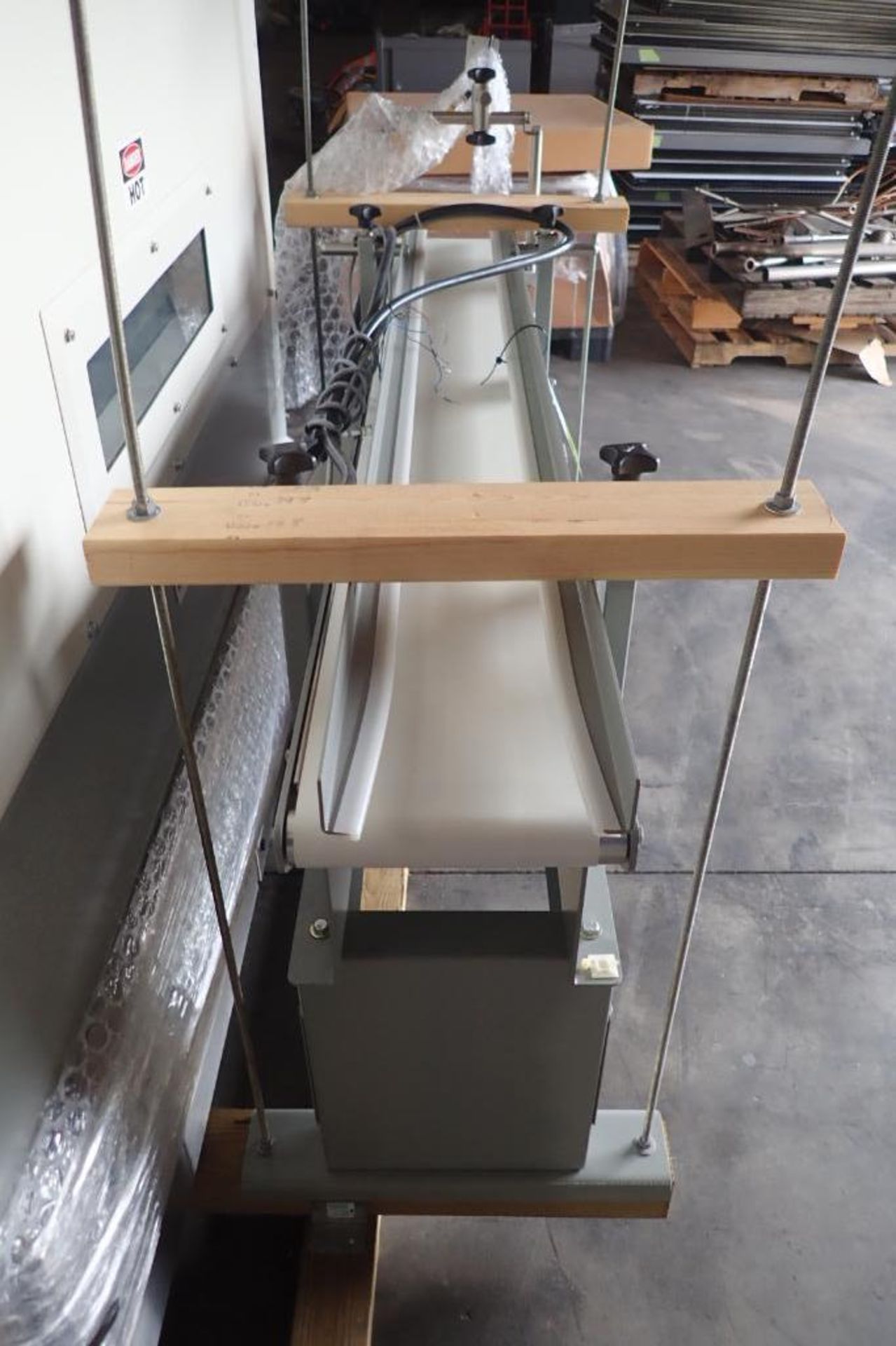 Stork Texwrap transfer conveyor, Model STE-SA438, SN SA0214 , white vinyl belt, 60 in. long x 7.5 - Image 3 of 6