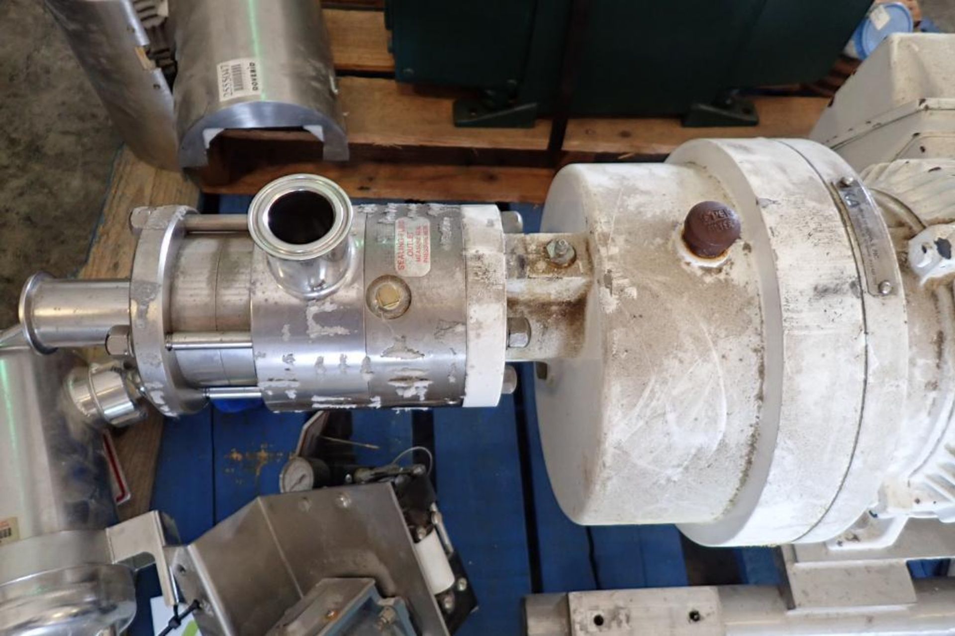 IKA 2000 series centrifugal pump, 10 hp, 1.5 in. in/out { Rigging Fee: $25} - Image 2 of 9