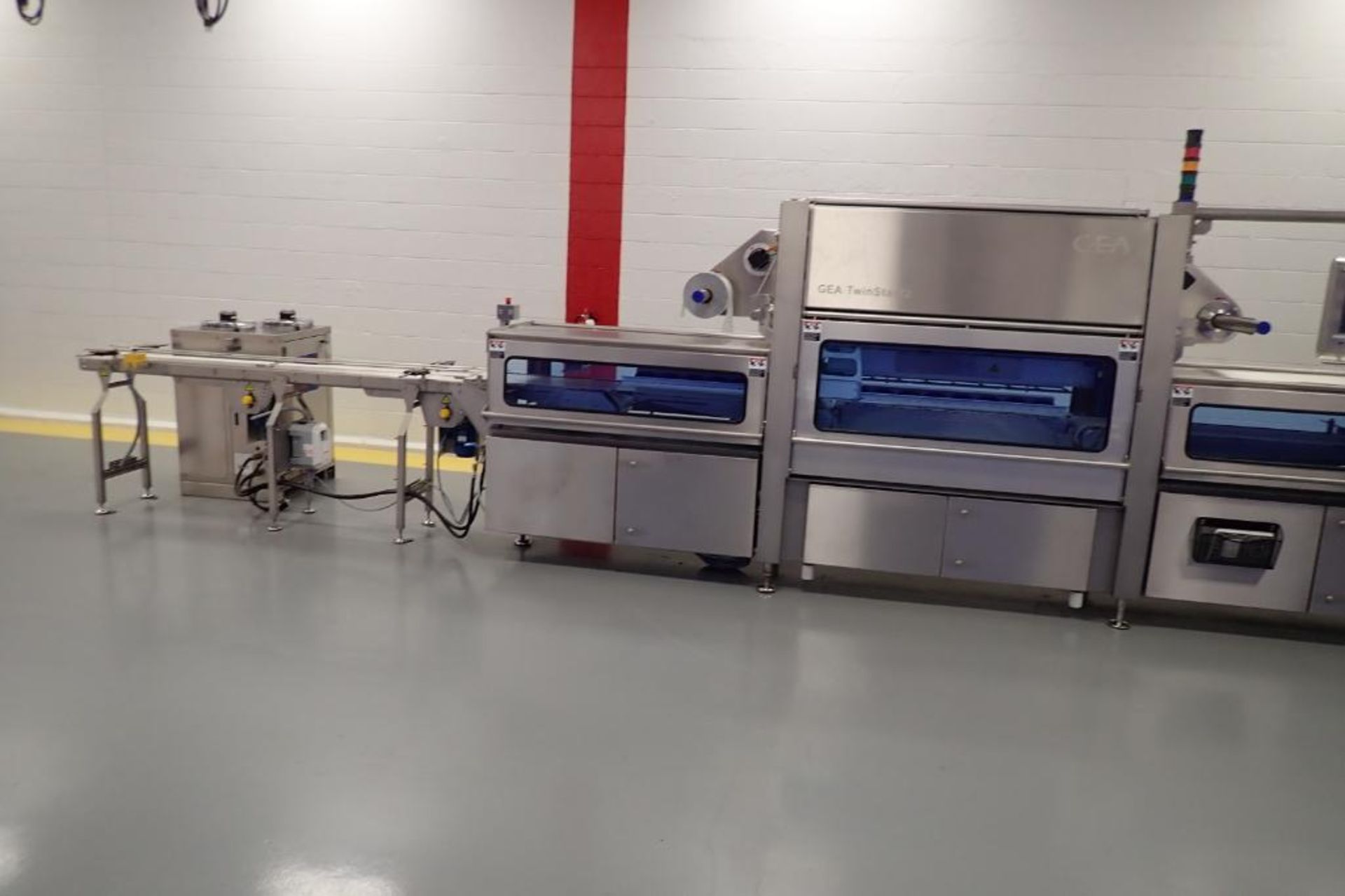 2015 GEA twinstar 8 spot tray sealer, SN 4047100314, 4 in. infeed x 12.5 in. discharge, Allen - Image 10 of 101