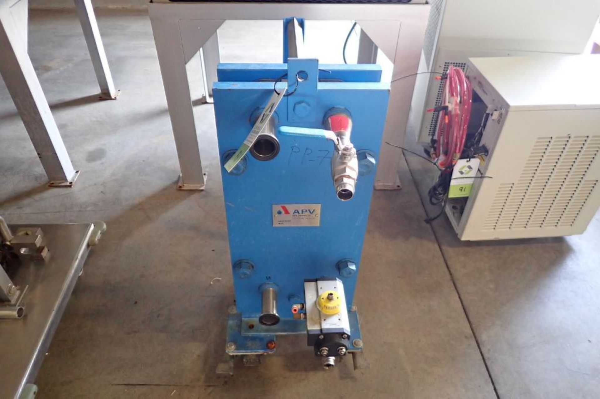 APV plate heat exchanger, Model SR15, WO 28177, on casters { Rigging Fee: $25} - Image 2 of 7