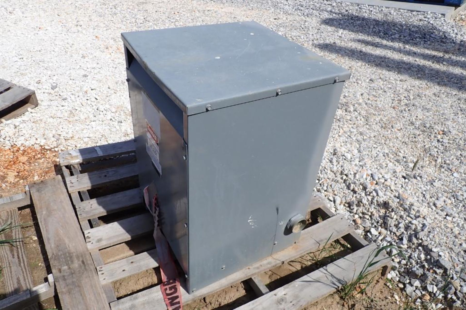 Square D 3 phase transformer - (Located in Fayetteville, AR) - Image 2 of 4